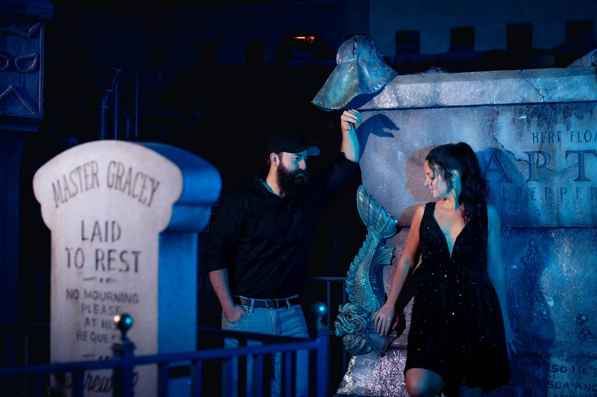 DeShawna_Taylor_1030351223--2Magic Kingdom haunted mansion.jpg
