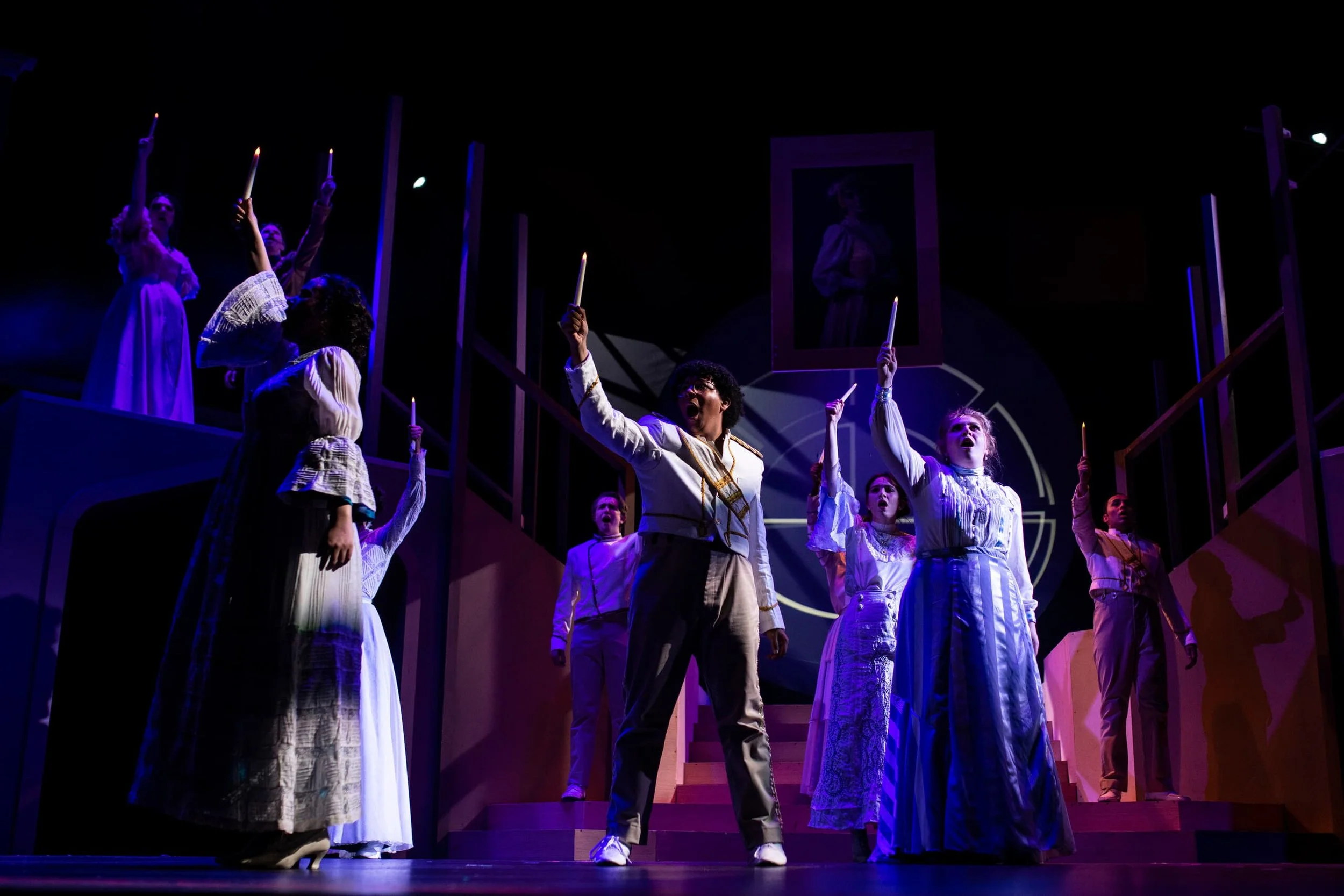 BU53065_040422 Secret Garden AJR0024.jpg