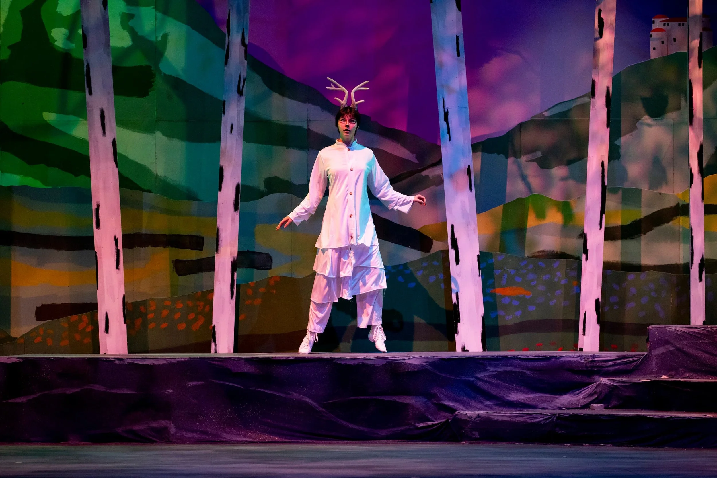 BU61021_100623 Lion Witch Wardrobe AJR0086.jpg