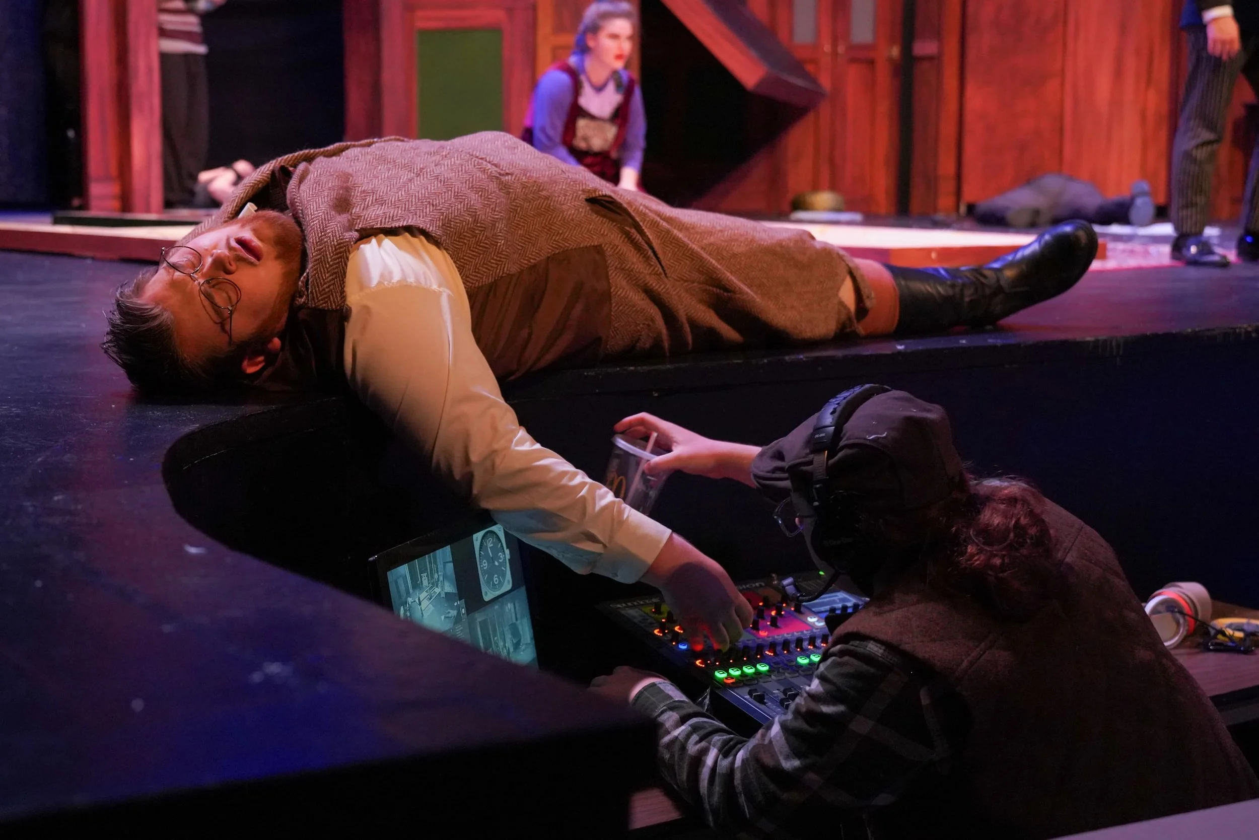 BU136839_021226_Play That Goes Wrong_SC_107 (1) (1).jpg