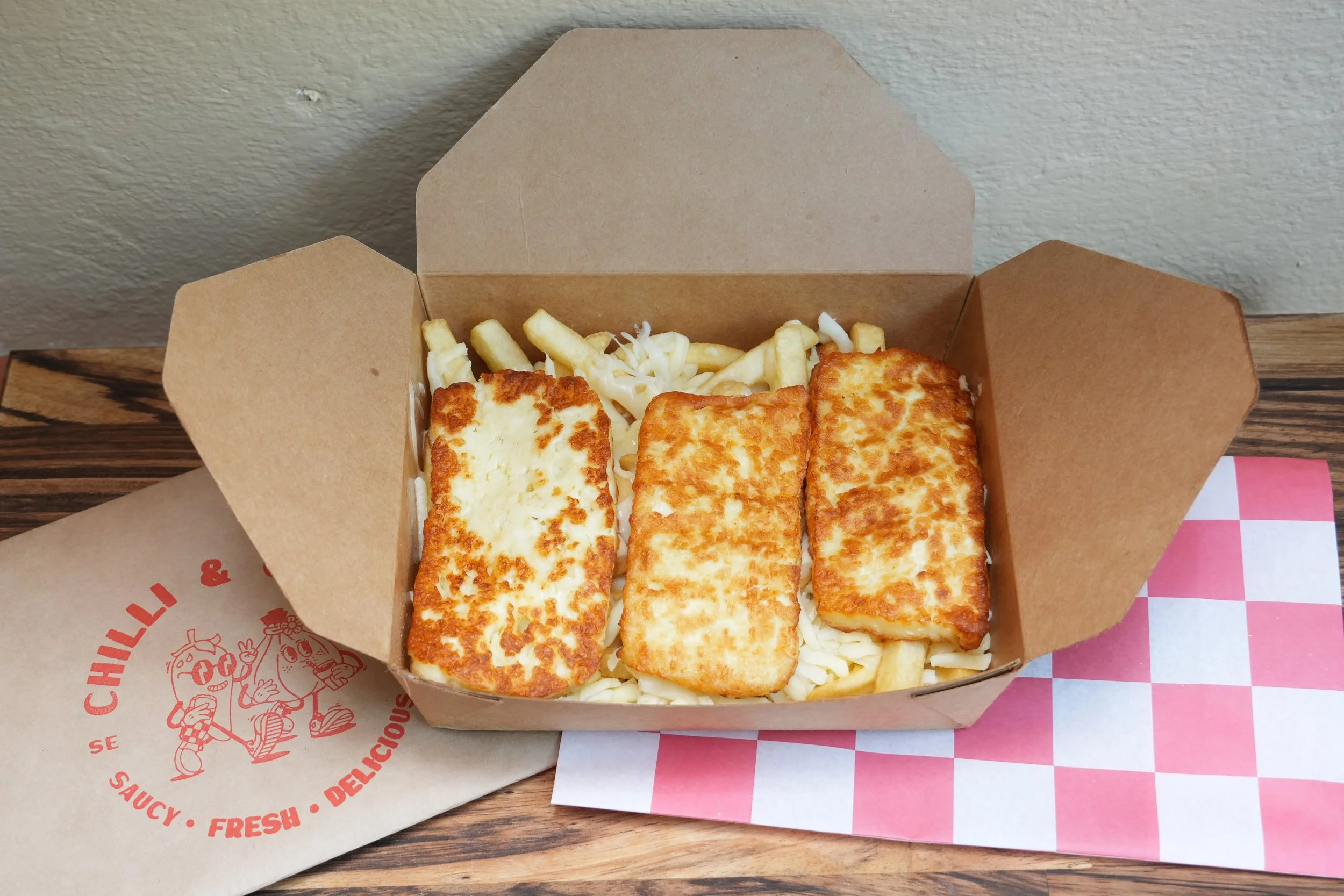 Veggie Loaded Fries (Halloumi, Cheese & Chips)