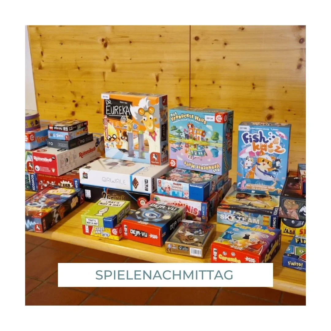 Wir sind heute bis 17:00 in der B&uuml;cherei Sch&ouml;negg mit tollen neuen Spielen zum ausprobieren vor Ort. 
.
.
.
.
.
#spielb&ouml;rse #spiel #spielb&ouml;rseinnsbruck #spieleverleih #familie #brettspiel #kartenspiele #familienspiele #boardgames 