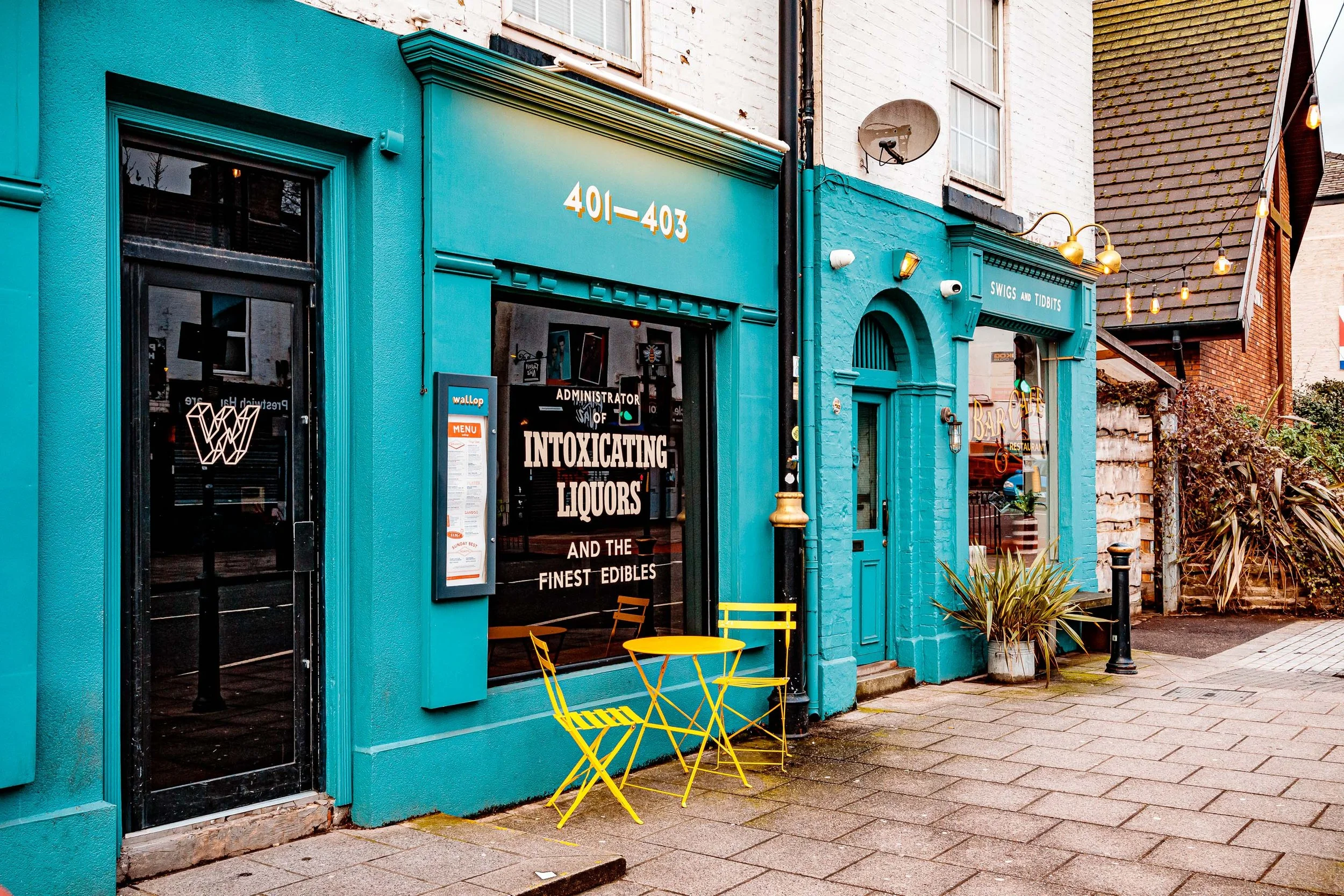 Wallop Prestwich on Bury New Road