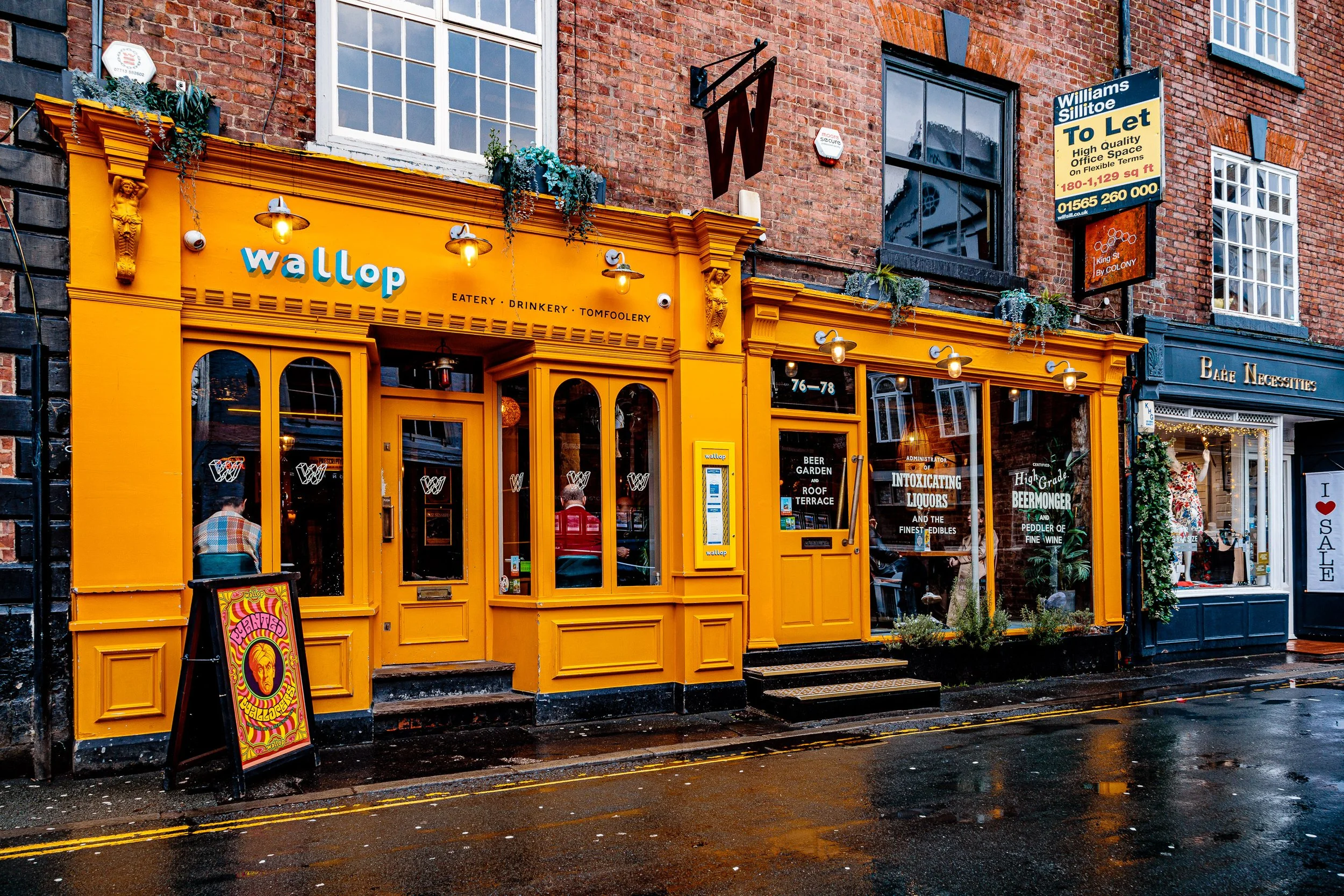 Wallop Knutsford on King Street