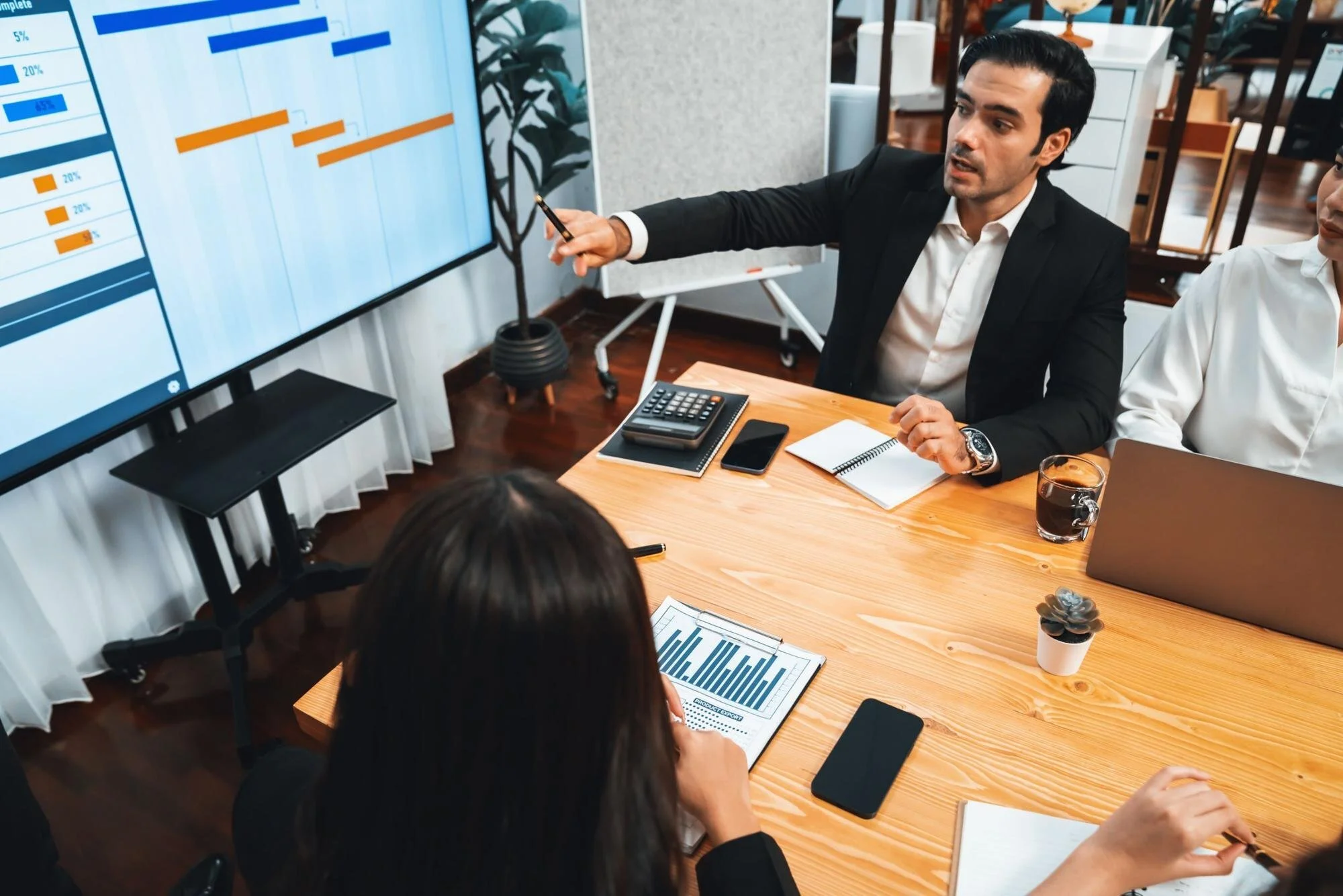 Smart Growth: Leveraging Fractional Advising for Business Success