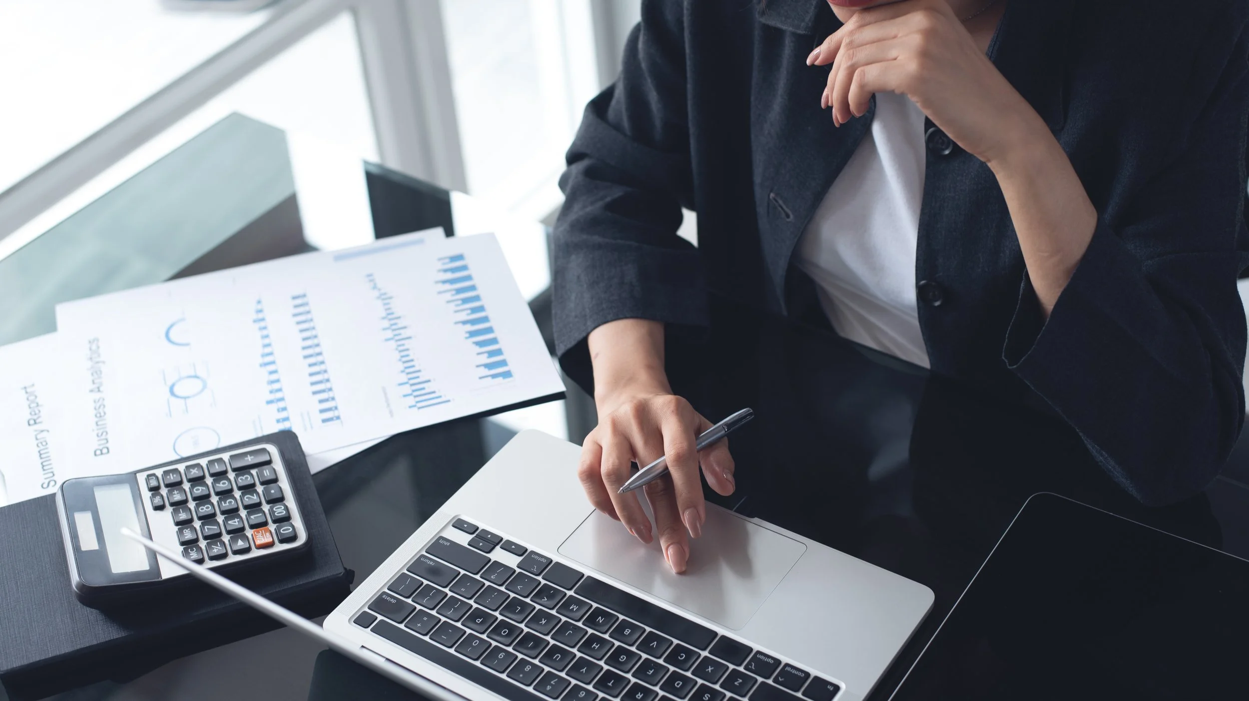 Mastering Cashflow: How Fractional CFOs Propel Business Growth