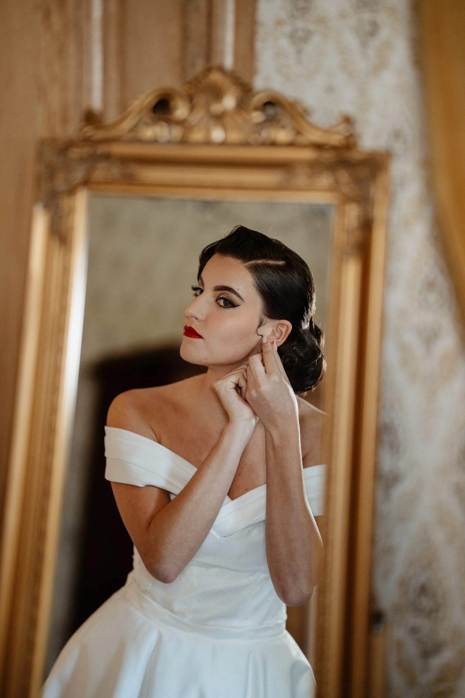Maquillage mariée haut de gamme, teint lumineux et regard sophistiqué, Angel'Art Esthétique