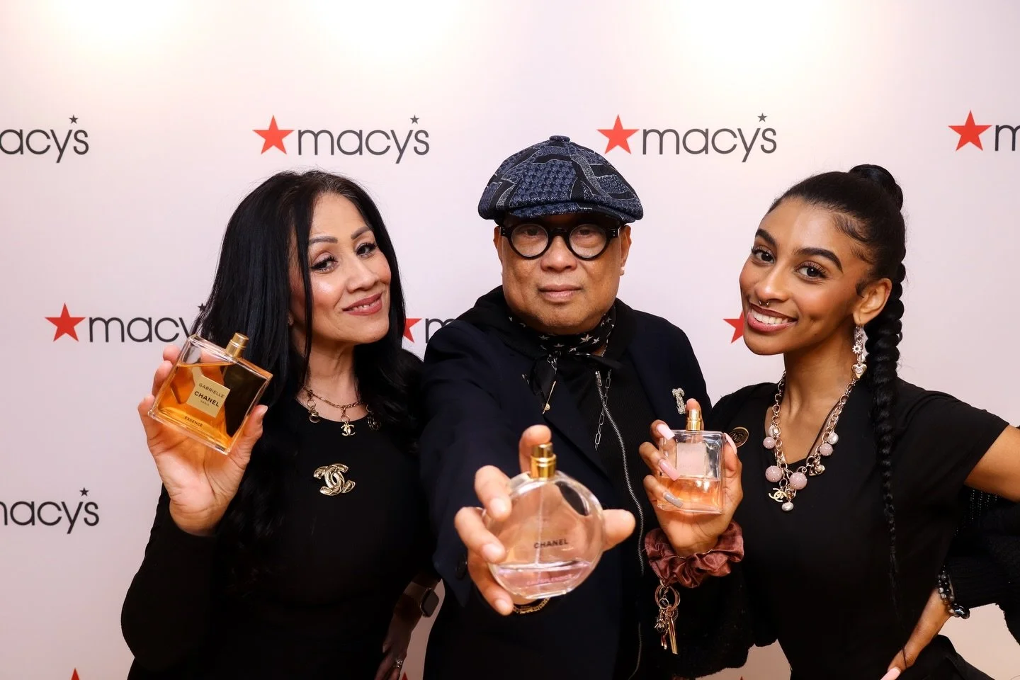 Thank you @macys for having us during your Super Bowl 26 brand activation! 🫶🏽 it was a great 2 day event and we loved all the other partners that were in attendance!
We loved seeing guests pop in for their photo op📸 and take a memory home with the