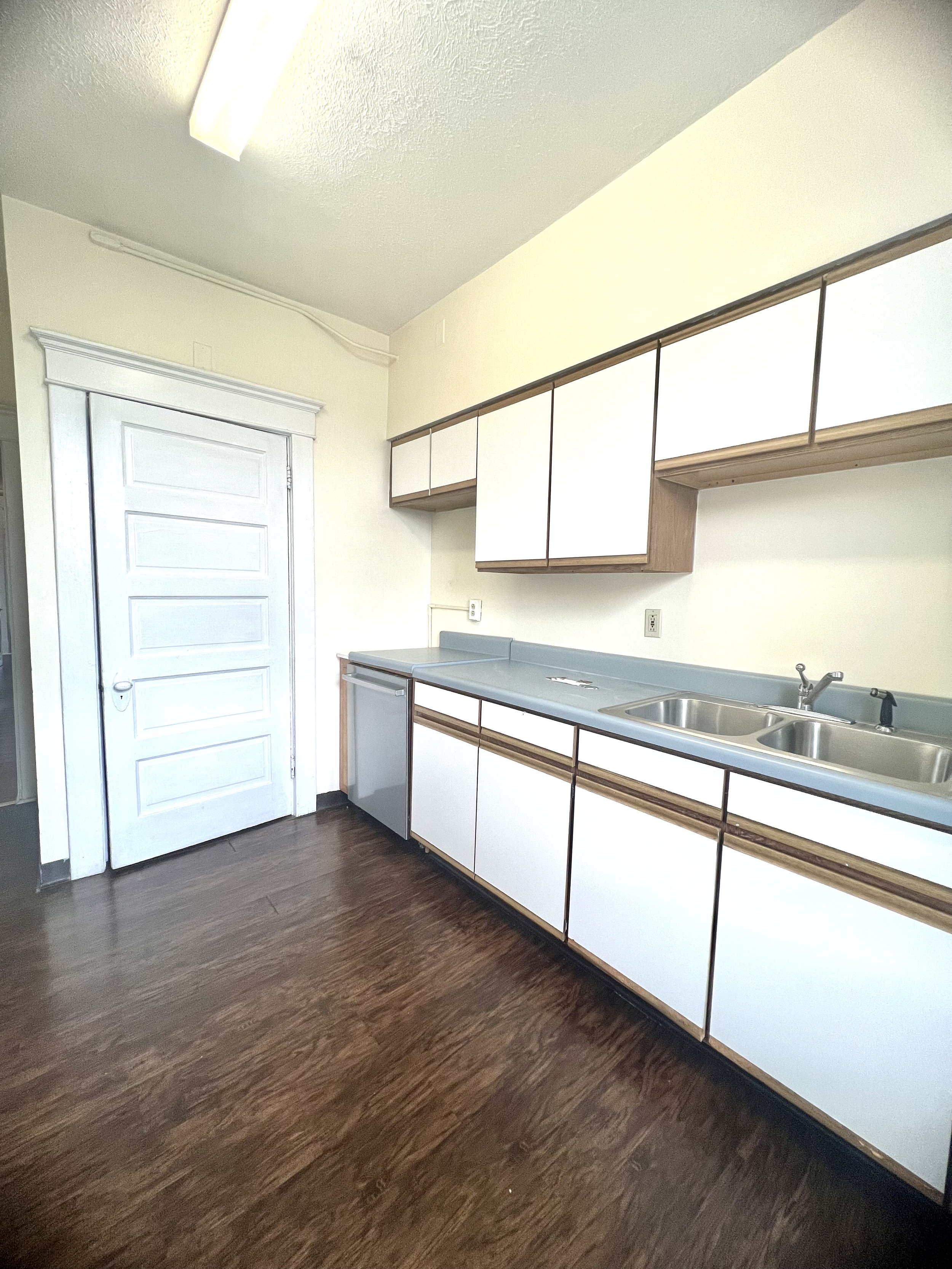 2009 Univ. Ave. Apt. #1