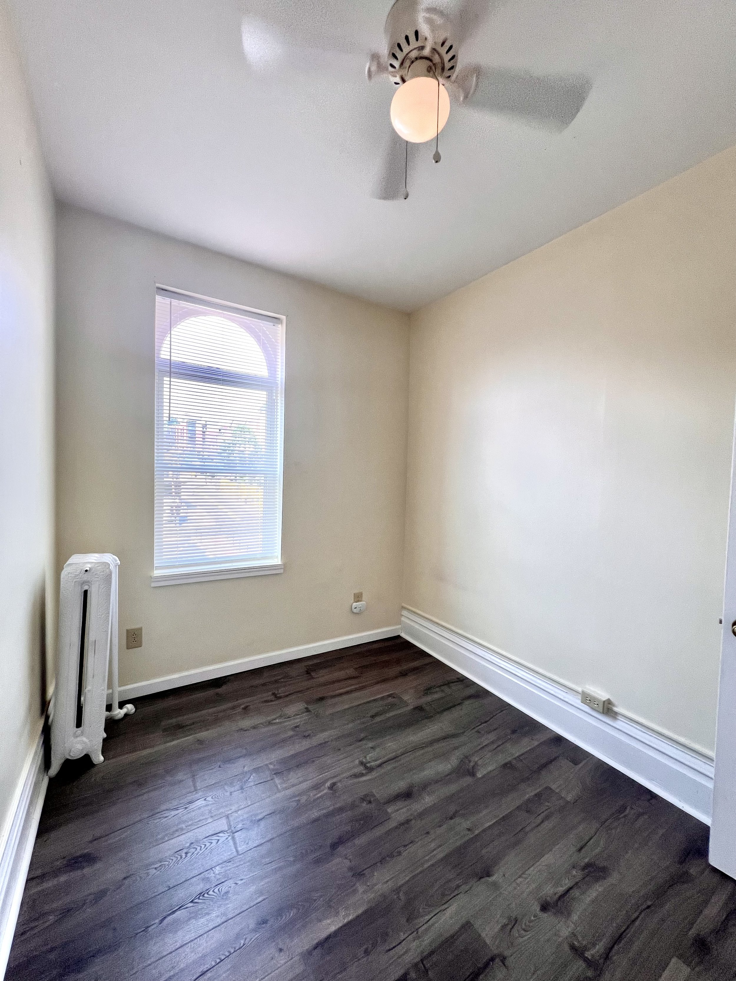 2009 Univ. Ave. Apt. #3