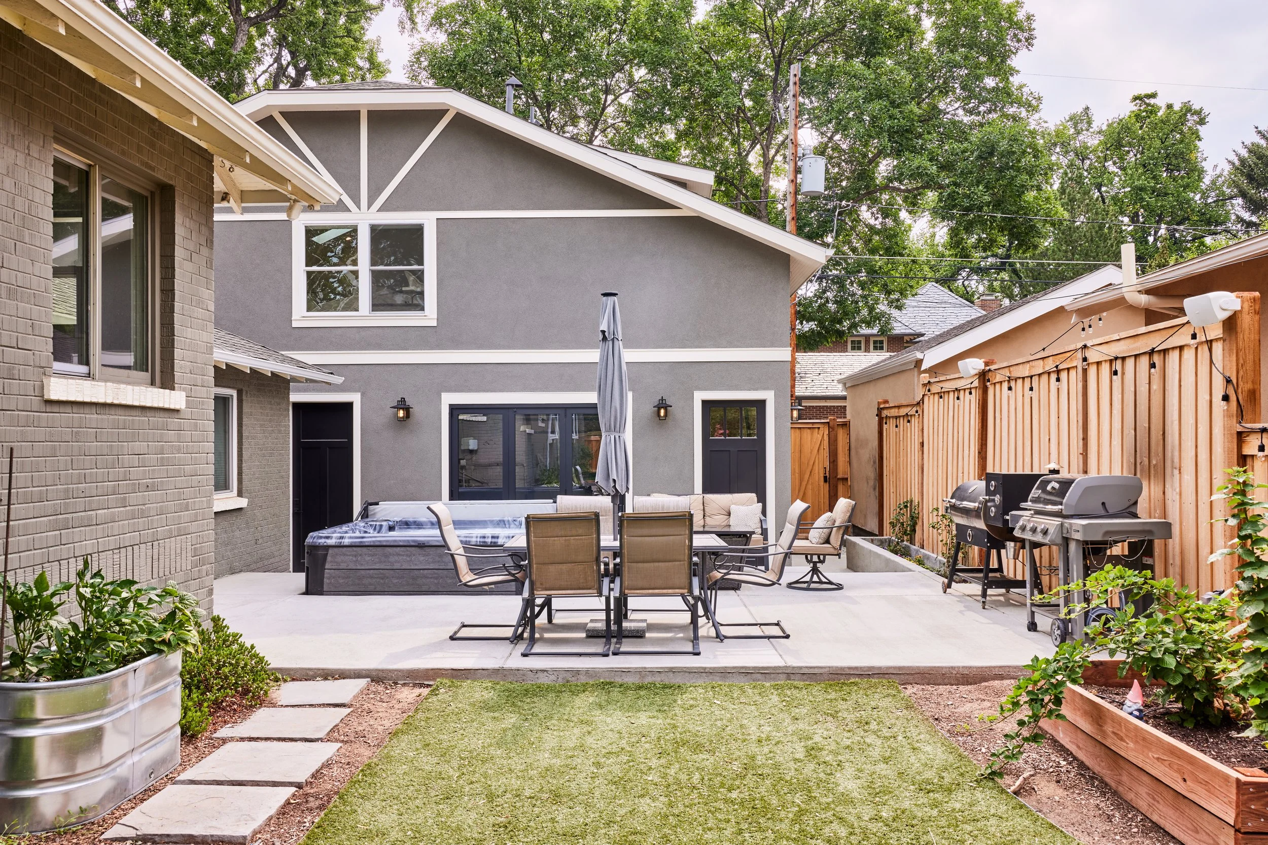 Zob_Schneiders_071627_2211_HDR 1_Lowres_.jpg