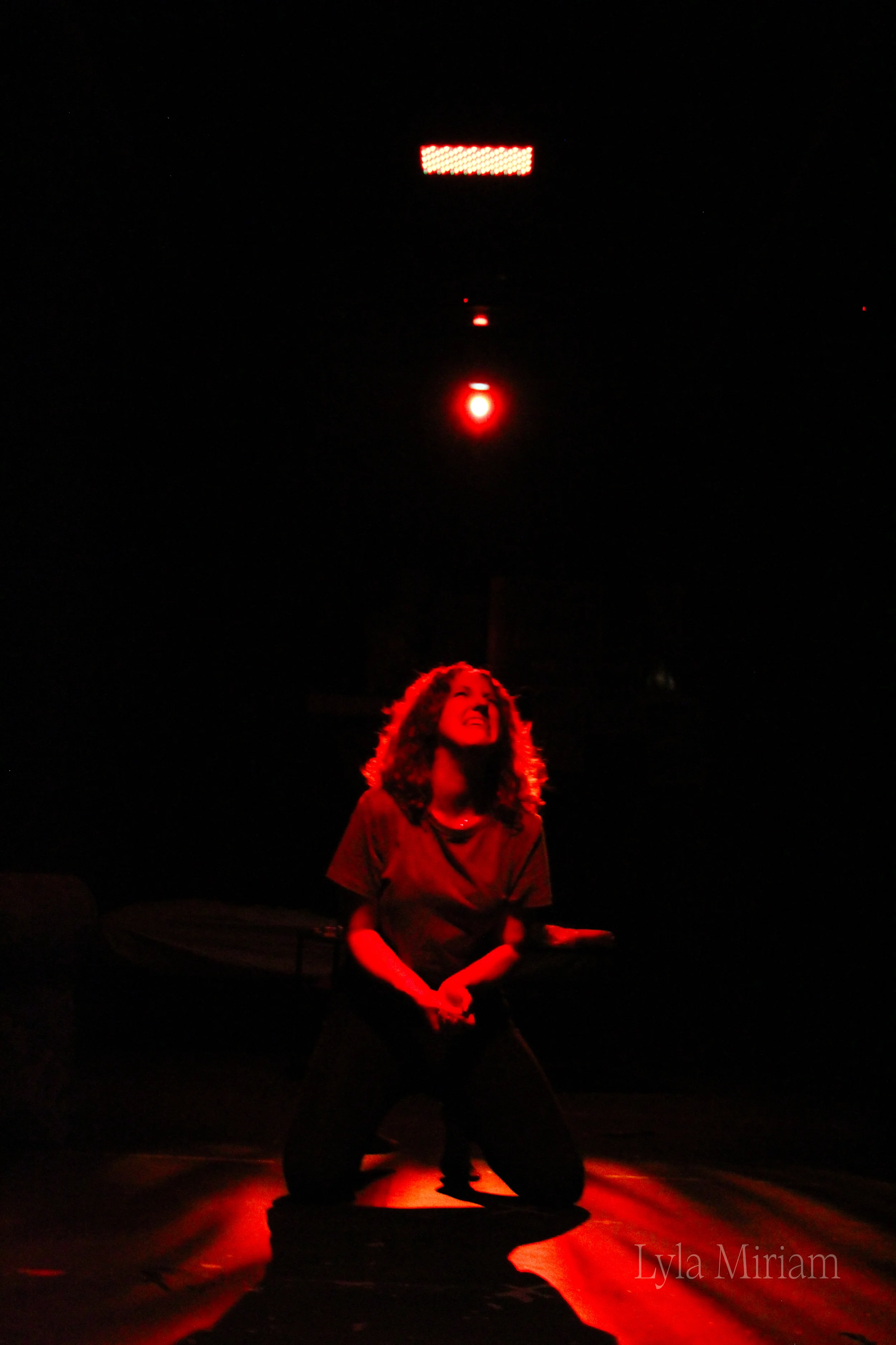 Armory Free Theater: Macbitches