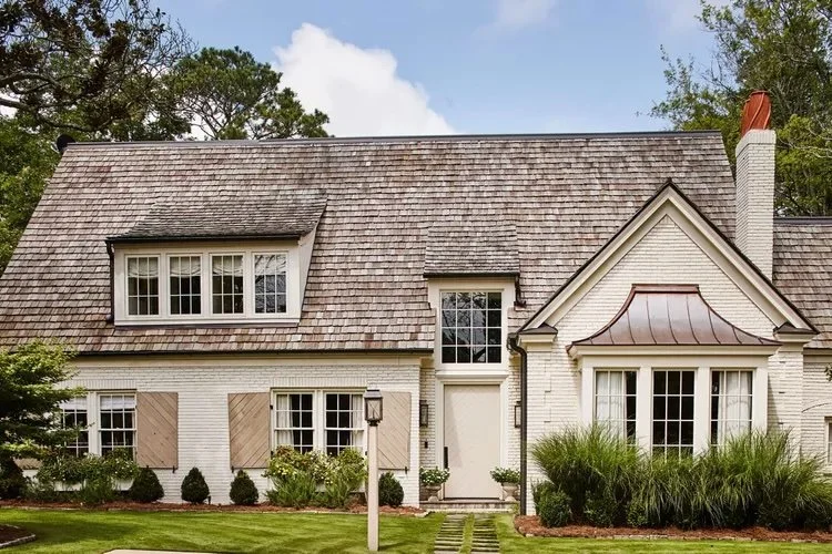 4 Paint Colors You Should Never Use For Exterior Trim