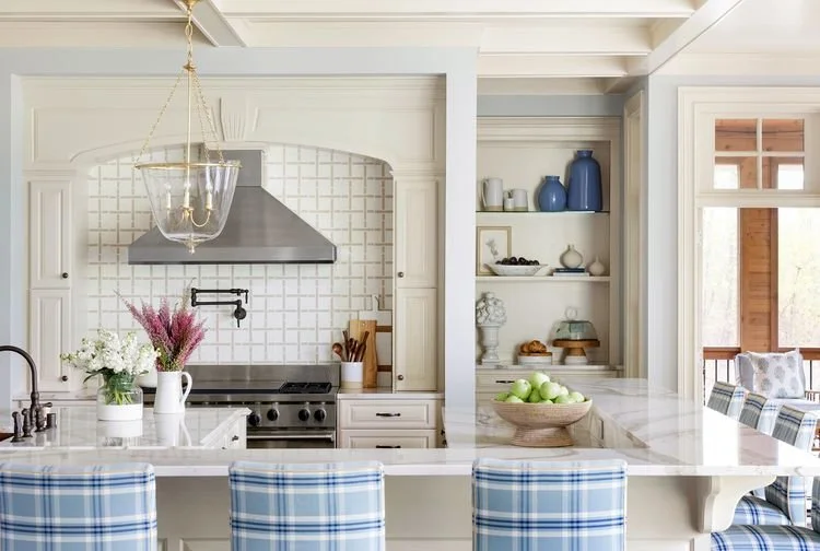 11 Kitchen Island Décor Ideas That Add Style and Elegance to Your Cooking Space
