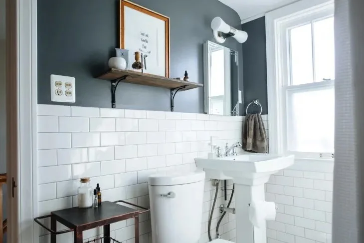 11 Kitchen Island Décor Ideas That The Brilliant Reason to Put a Mirror in Front of a Window