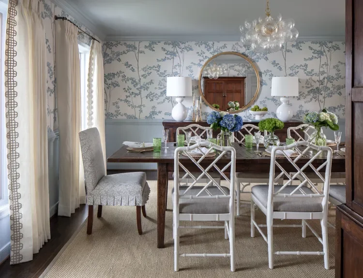 10 Dining Room Pieces Designers Say Are Outdated