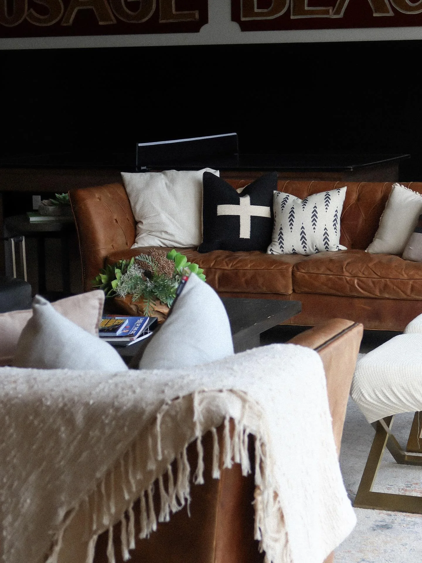 Find yourself tucked away in our cozy 6-bedroom penthouse suite.