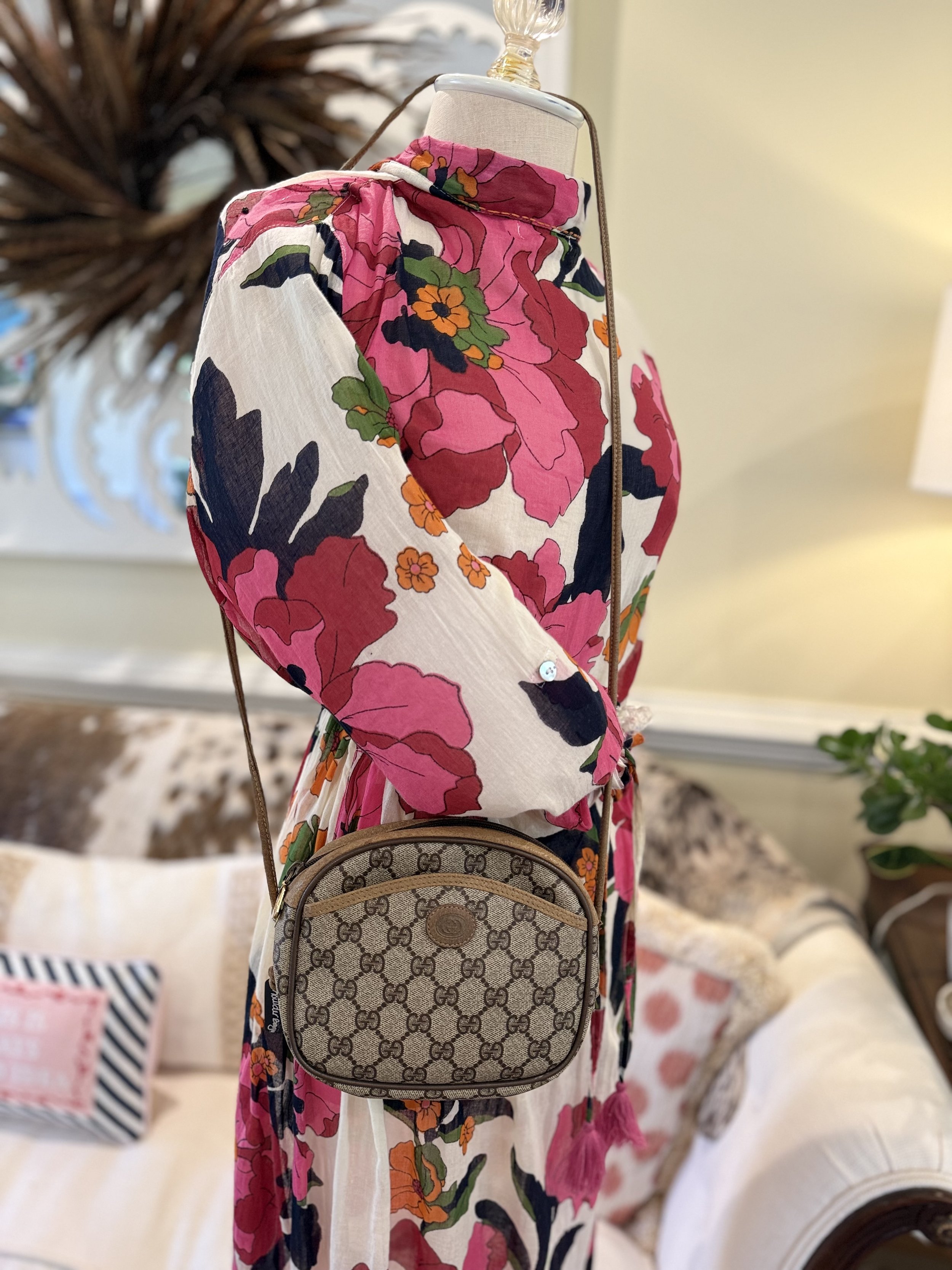 GUCCI GG Monogram Round Crossbody