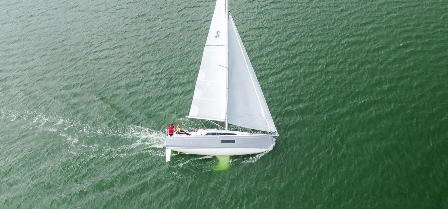6 Things to Consider When Deciding to Buy a Used vs. New Boat