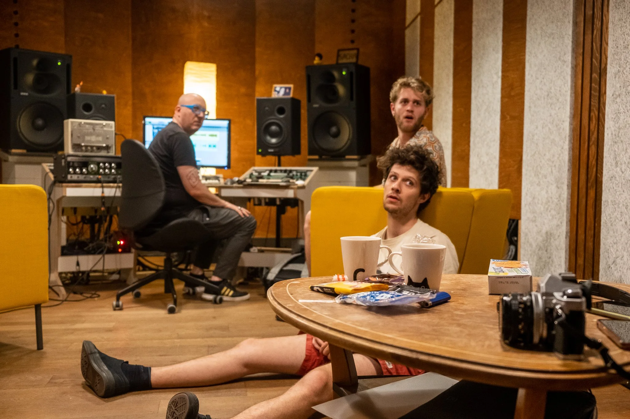 Recording the EP at Studio De La Fonderie [pic by Raquel Dias]