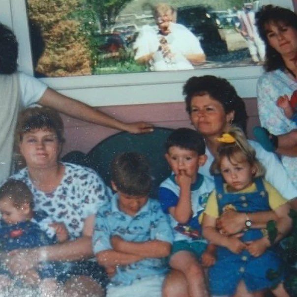 23 years ago today....
My family and I lost someone very special to all of us because of the heartache of leukemia cancer. Traci was a wife, daughter, sister, and a mother of three little children (she now has two grandchildren!). It has not been eas