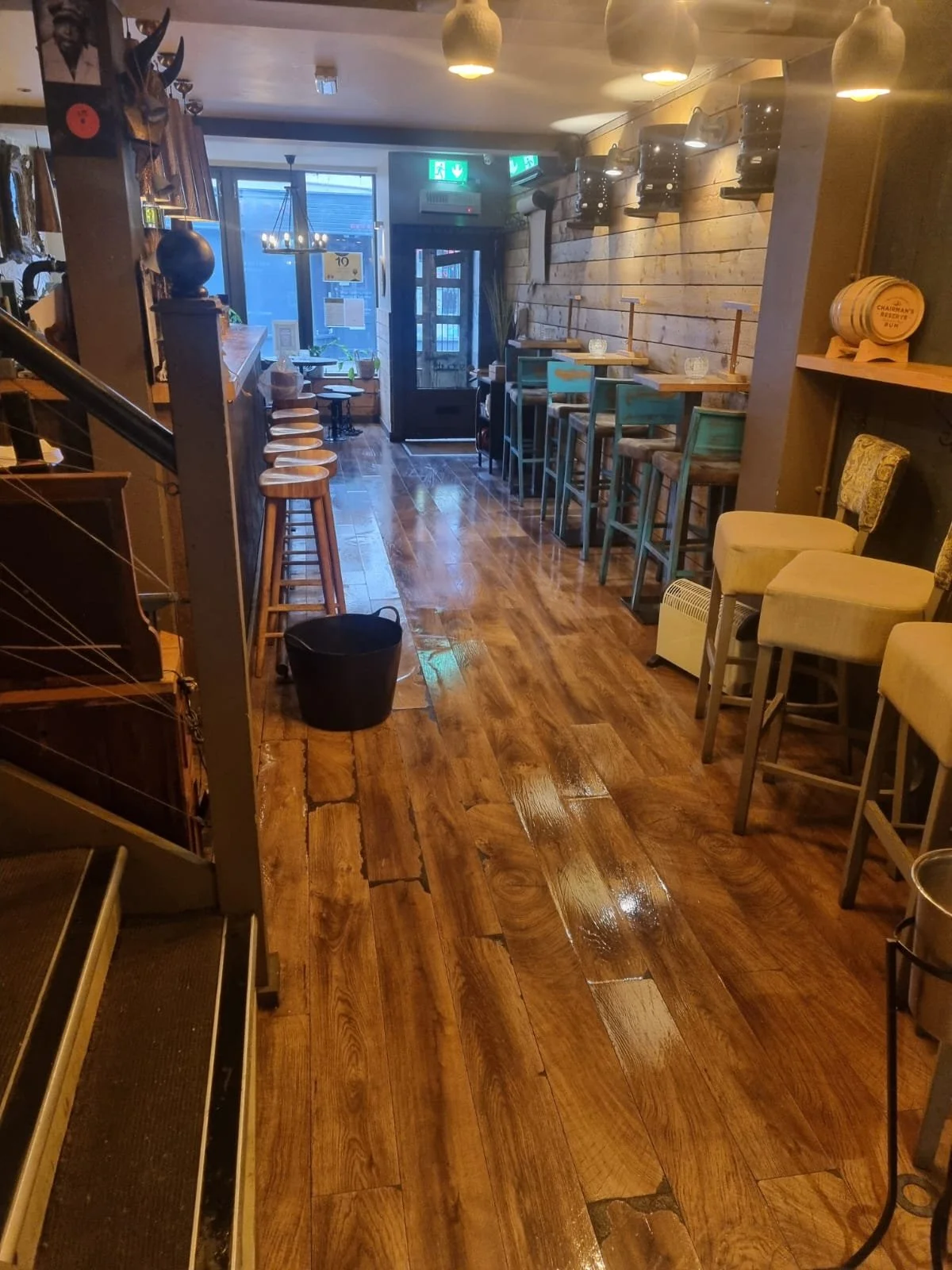 Gallery 002.jpg
