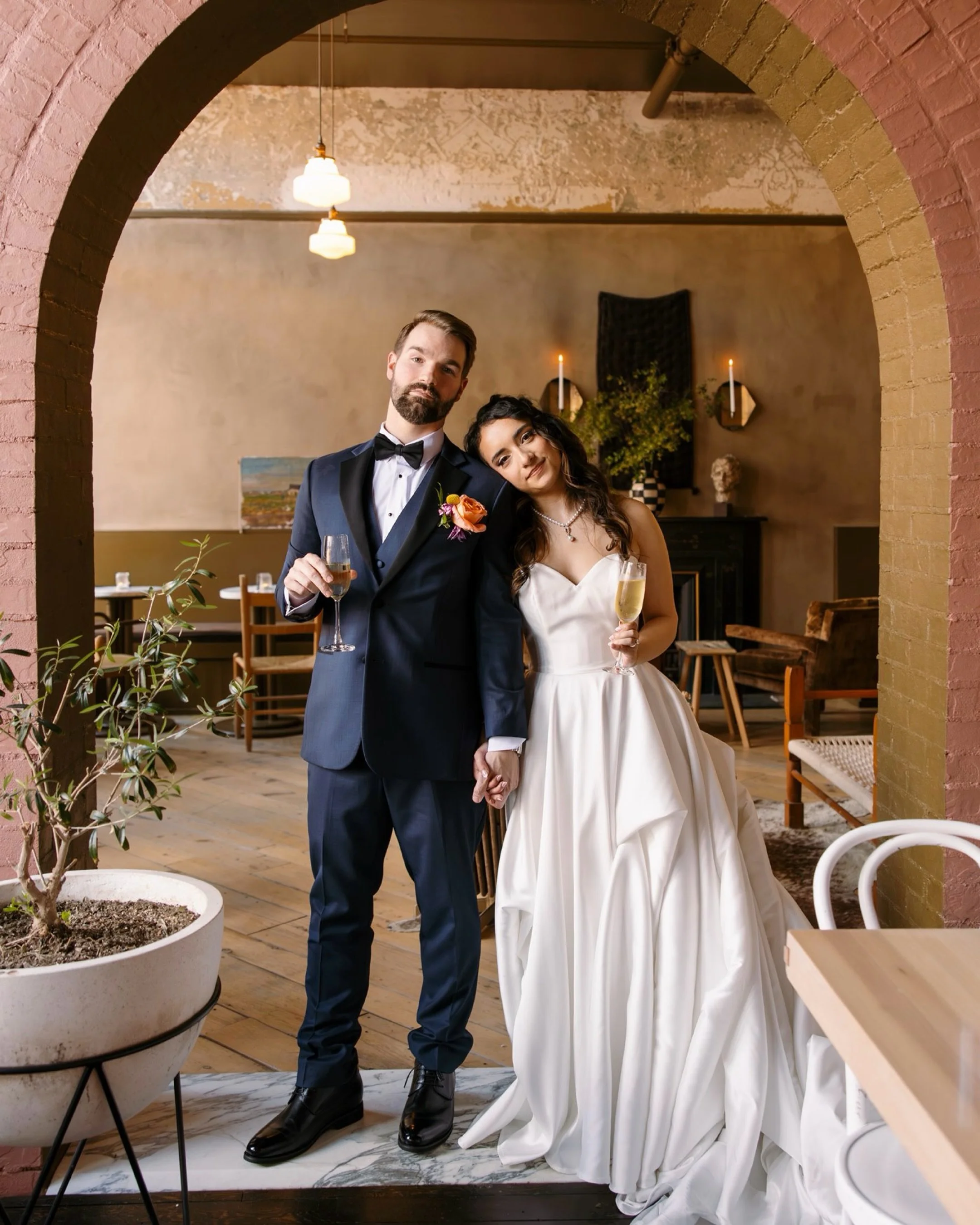 A few previews from Victoria &amp; Connor&rsquo;s gorgeous wedding day right downtown Bay City. ☀️💍💐🩵

#michiganweddingvendor #midmichiganwedding #baycitymi #intimateweddingphotographer #husbandwife