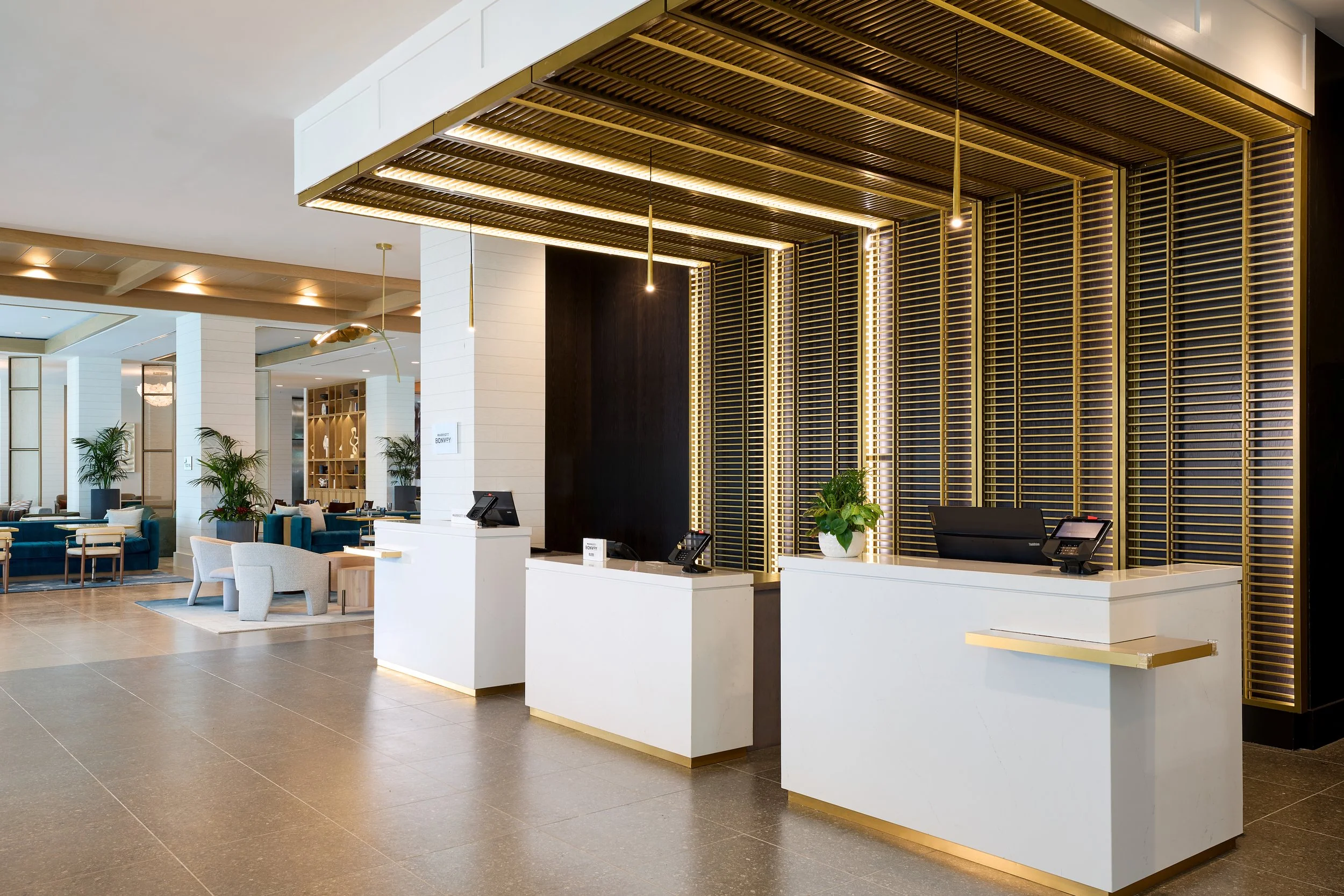 003_Front_Desk_SRQPM_8545.jpg