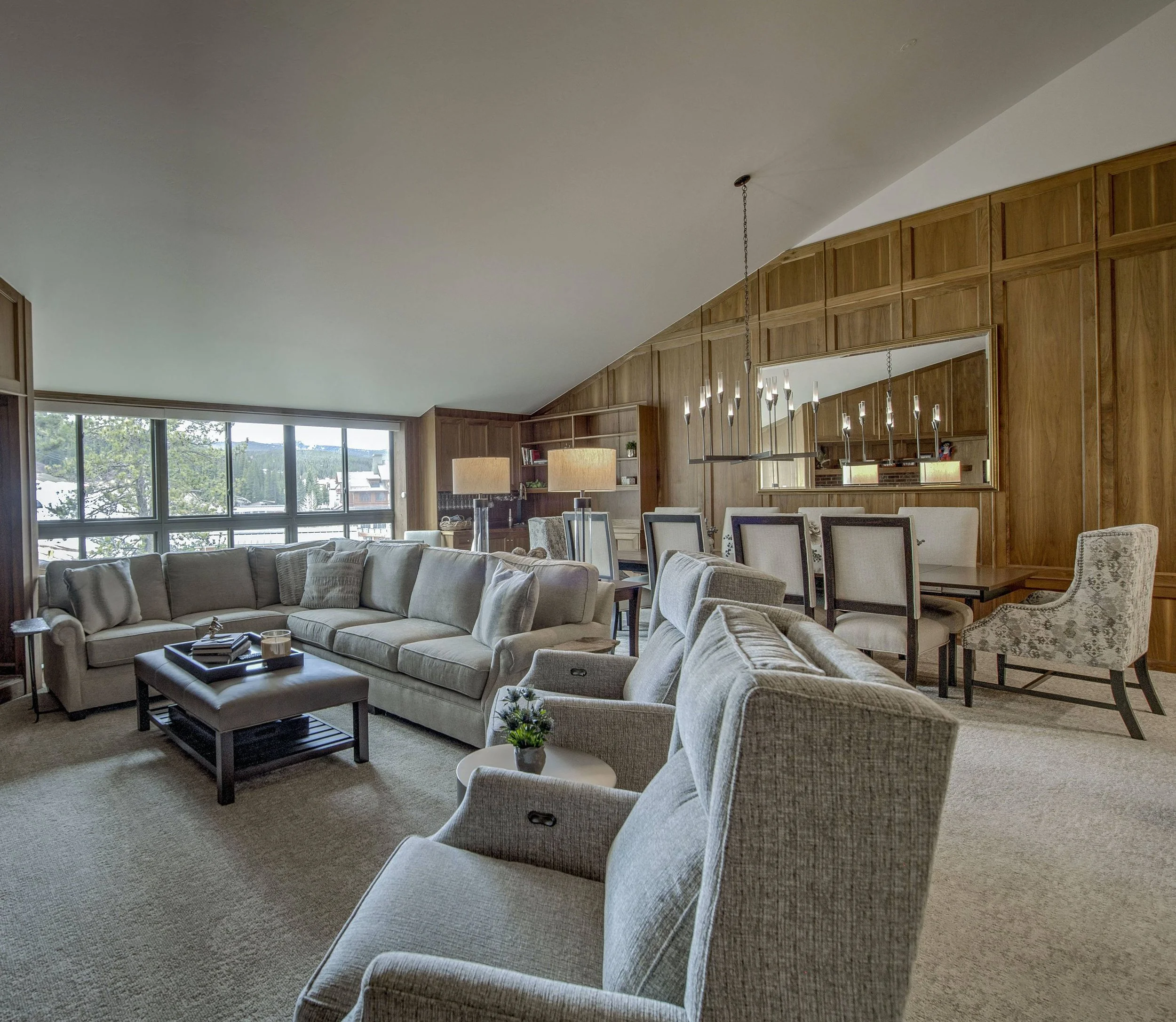 mountain lodge interior designer colorado 1.jpeg