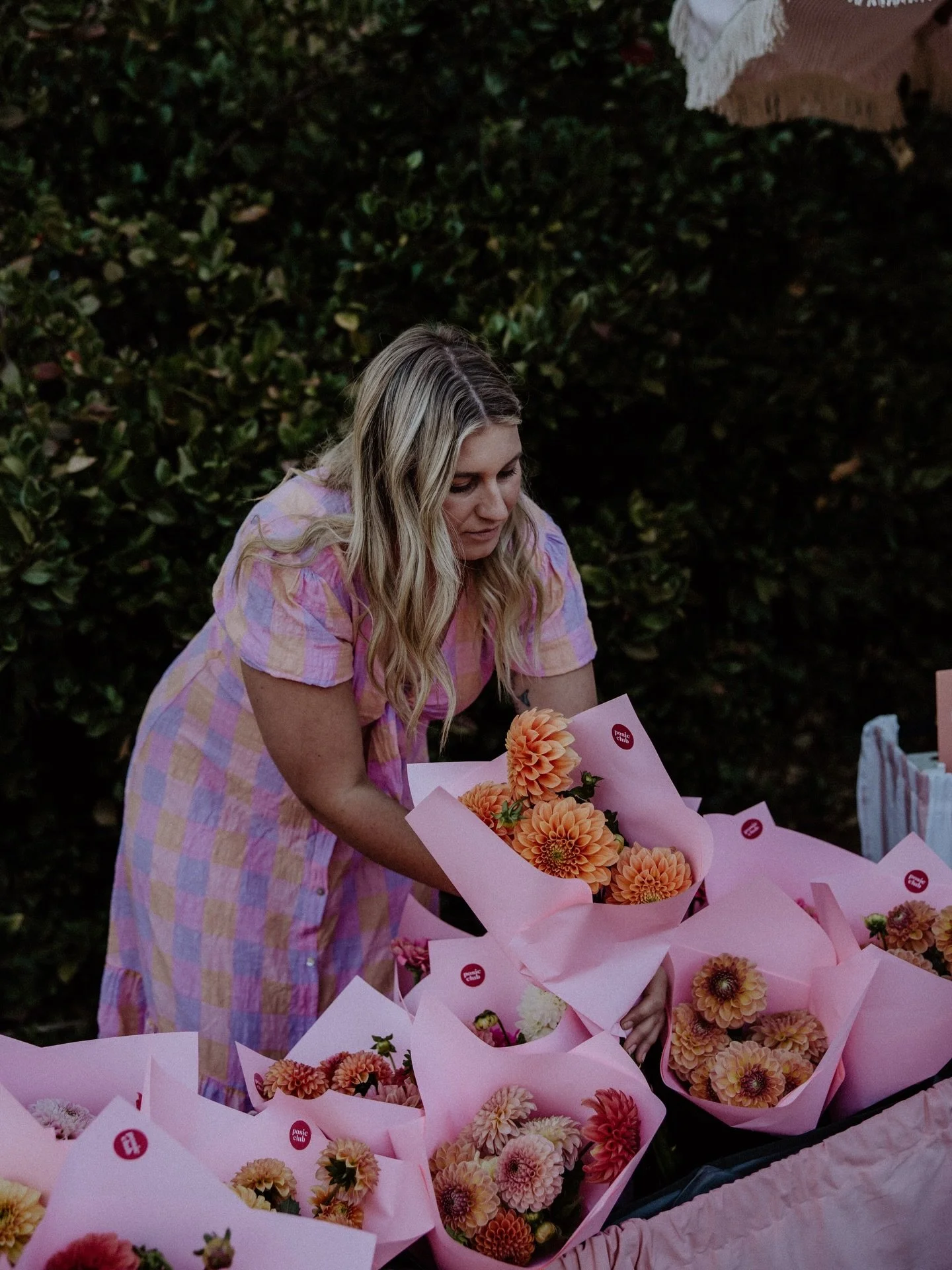 Our final Farmers Market for the season 🌸

This Saturday 18th at Robertson Park from 8:30am.

Carts full of flowers, the last of our locally grown blooms before the season pauses and returns again in spring.

A little farewell to summer, in flower f