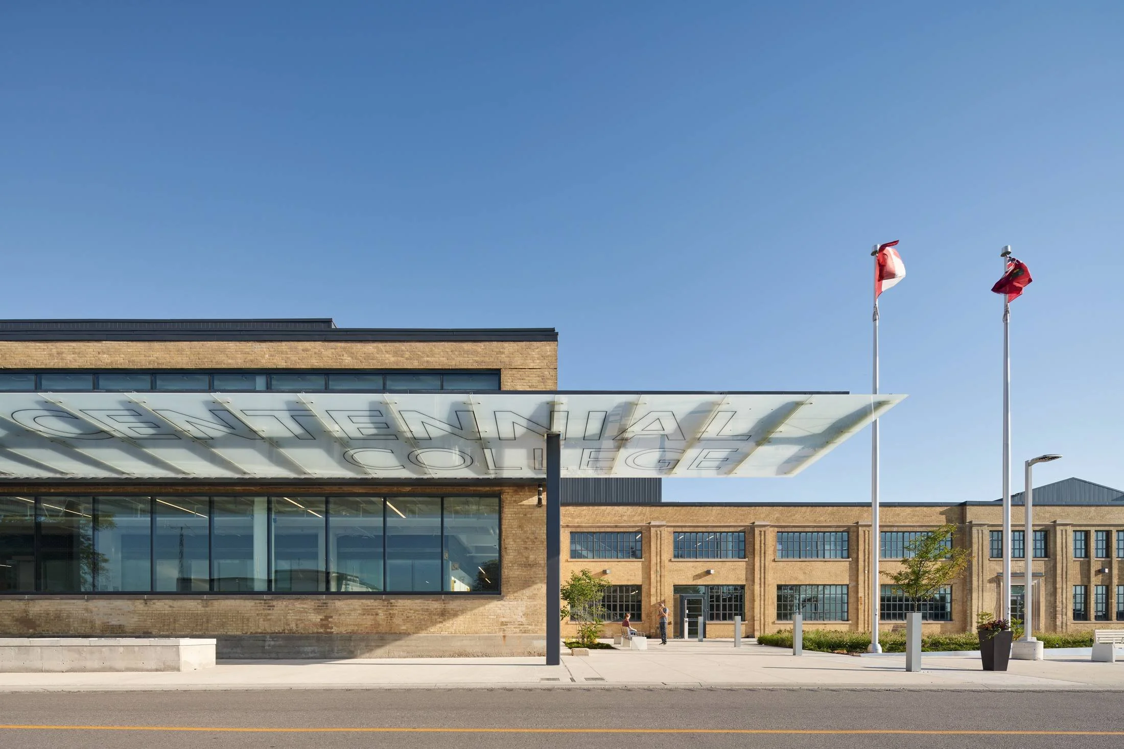 Downsview_Ext242.jpg