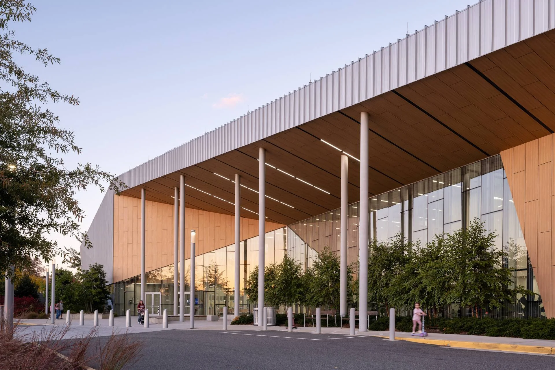 MJMA-Long-Bridge-Park-Aquatics-and-Fitness-Center_Ext121_Scott Norsworthy.jpg