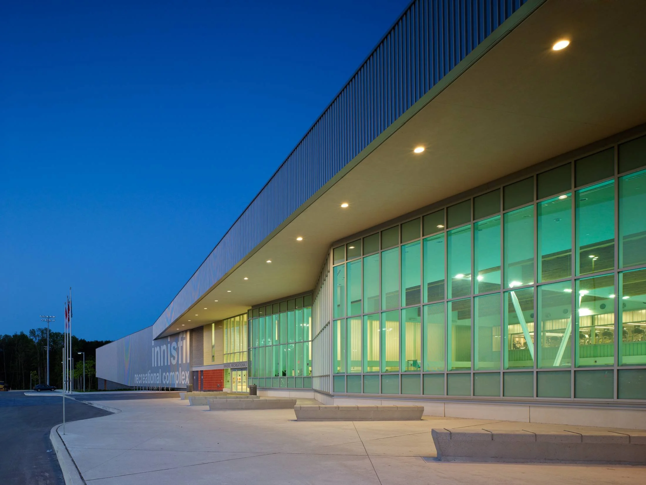 Innisfil_Ext320.jpg