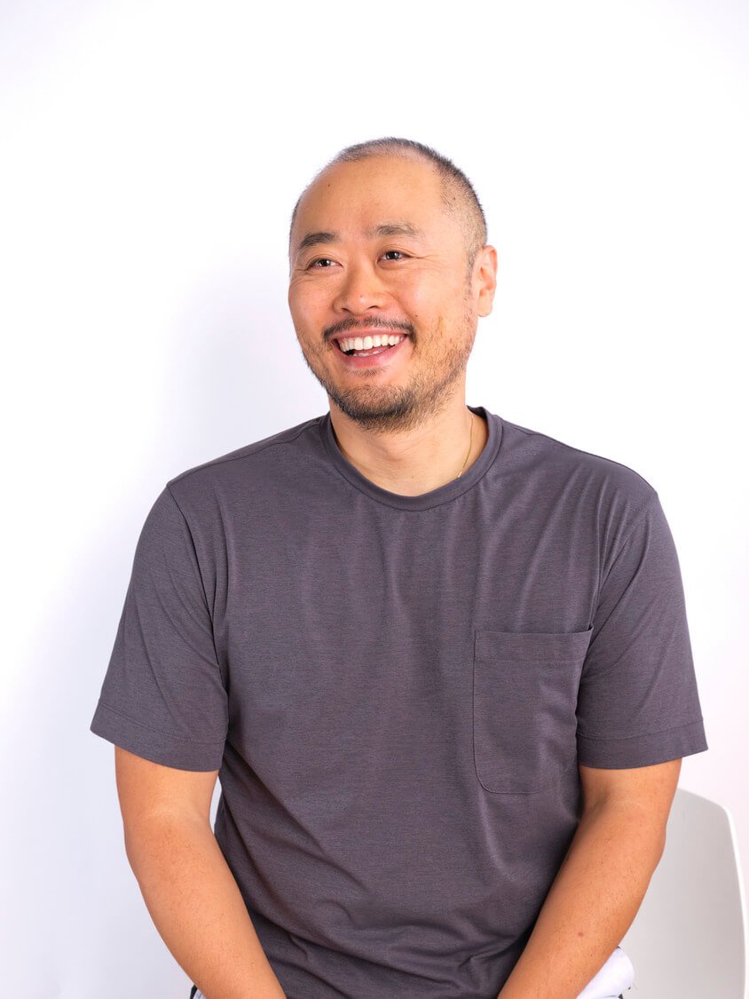Kyung-Sun Hur   Senior Associate 