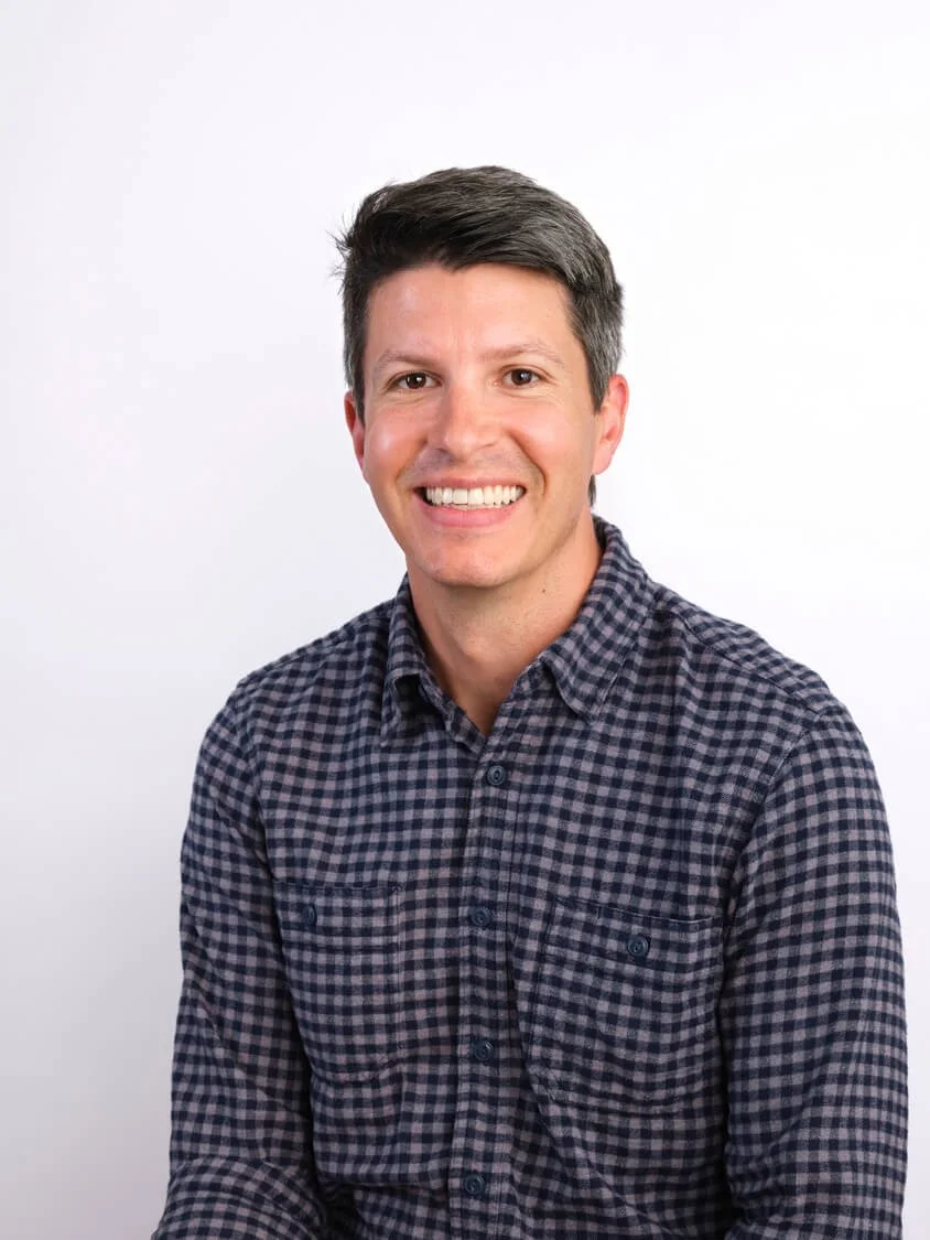 Brad Vokey   Associate | Contract Administrator 