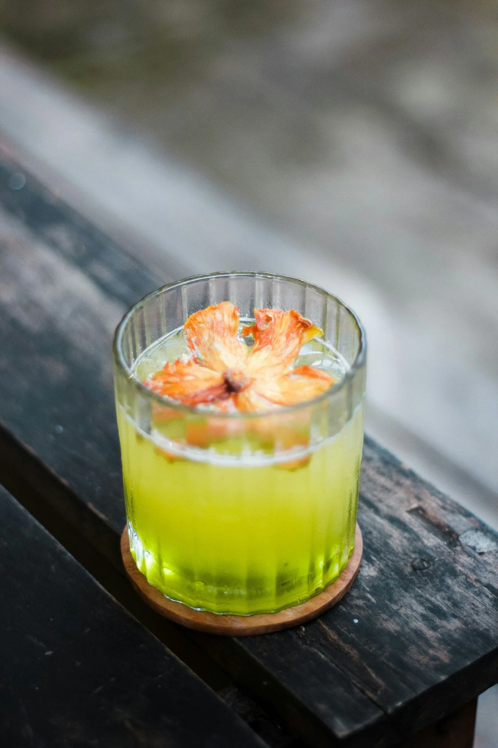 Non‑Alcoholic Beverages in Recovery: A Helpful Tool or a Hidden Risk?