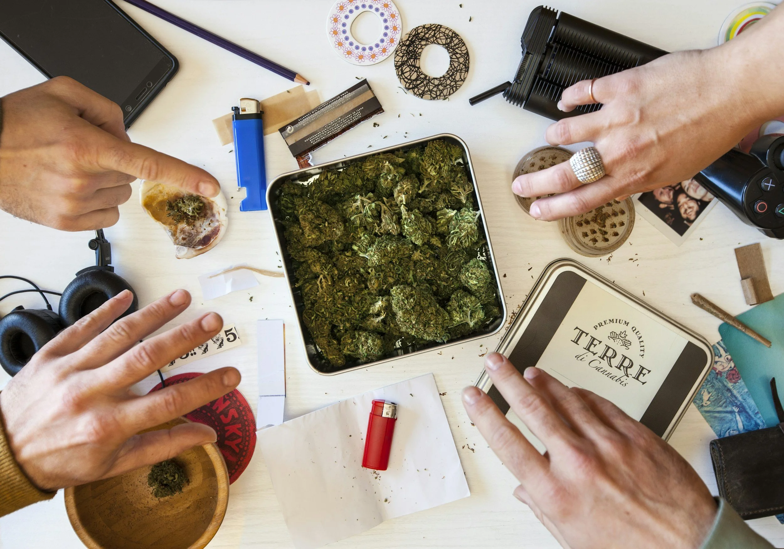 Cannabis&nbsp;Use&nbsp;in&nbsp;Teenagers&nbsp;and&nbsp;Young&nbsp;Adults:&nbsp;Why&nbsp;Abstinence&nbsp;Is&nbsp;the&nbsp;Only&nbsp;Safe&nbsp;Path