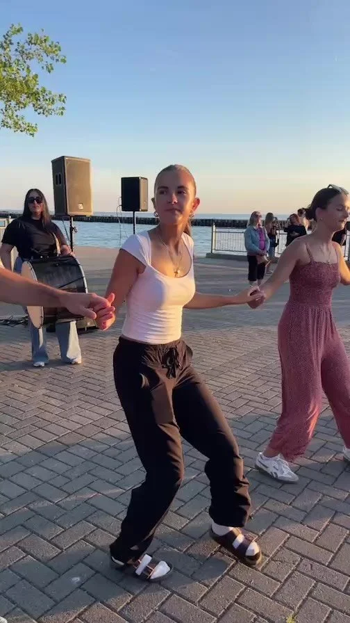 Live at the Whitby Waterfront Festival π©΅