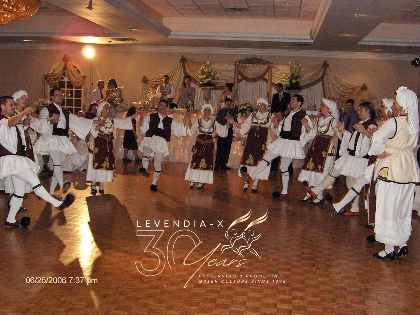 🎉 Another Thursday, another #LX30 throwback, this time taking us back 20 years, to 2006 🔥

🥰 We have been blessed to have been a part of so many weddings over the last 30 years 💍✨

Thank you to all the couples who entrusted us with the task of ad