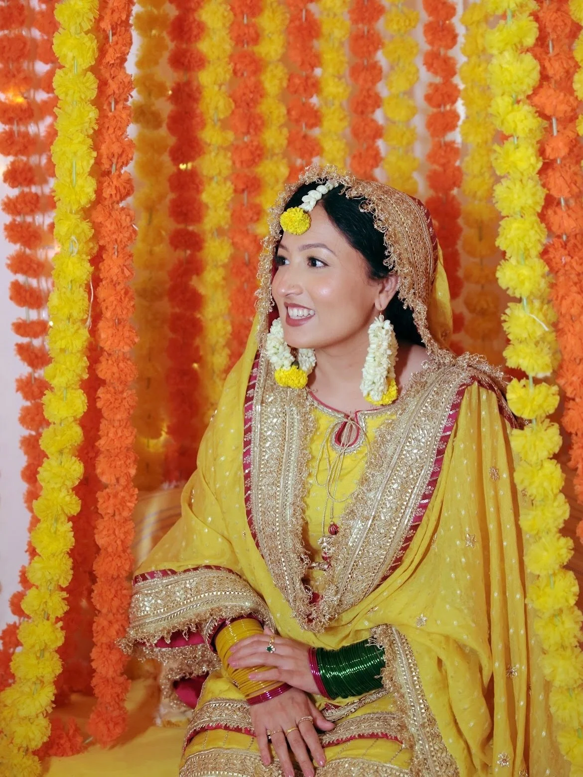 Our handcrafted Jasmine &amp; Marigold Tikki and Earrings bringing haldi vibes to life in the most beautiful way.

Thank you for sharing this stunning look with us @hithereneha 💛🧡