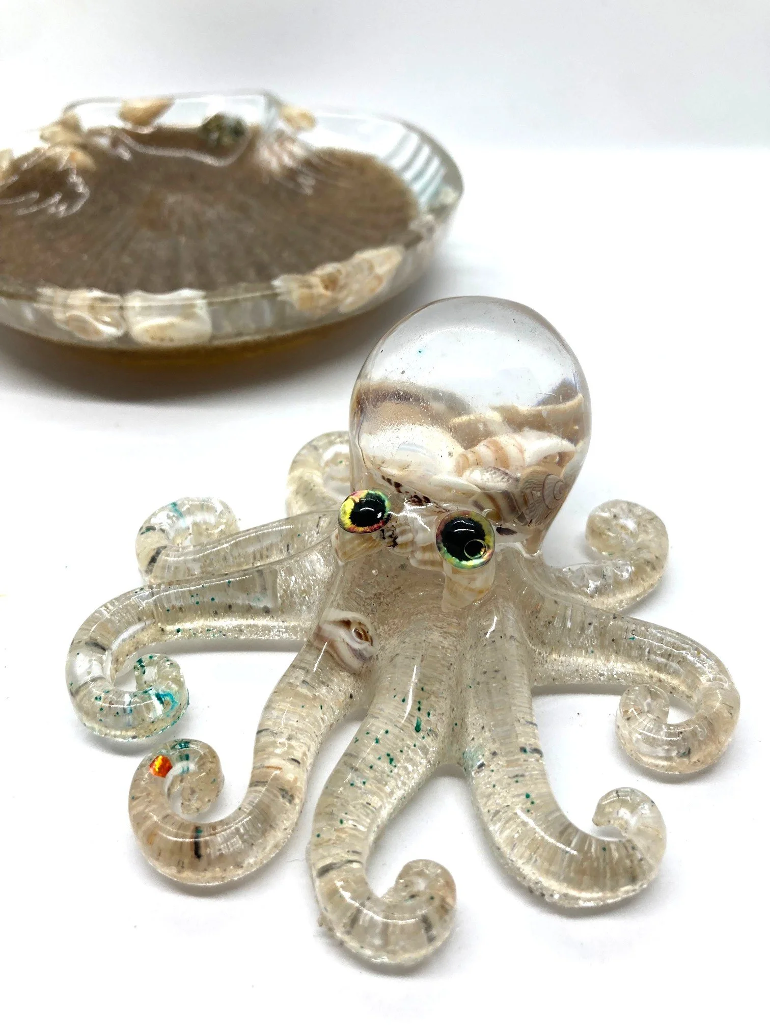 ReasinFigurines_Small_ Shells Sea Collection_Octopus_CloseUp.jpg