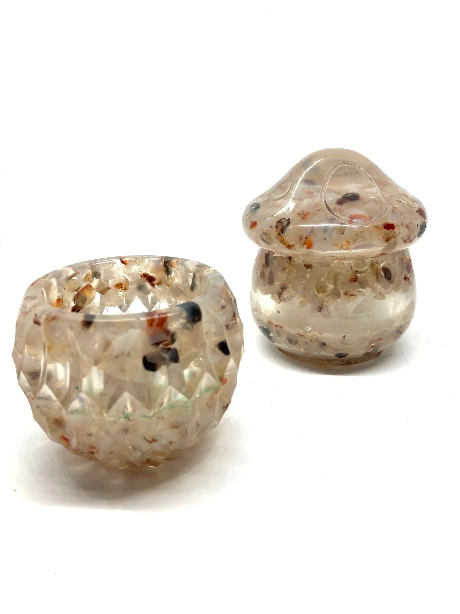 Resin Trinket Bowl "Peach Crystal Chips" and Matching Mushroom Jar/ Light. LED light included