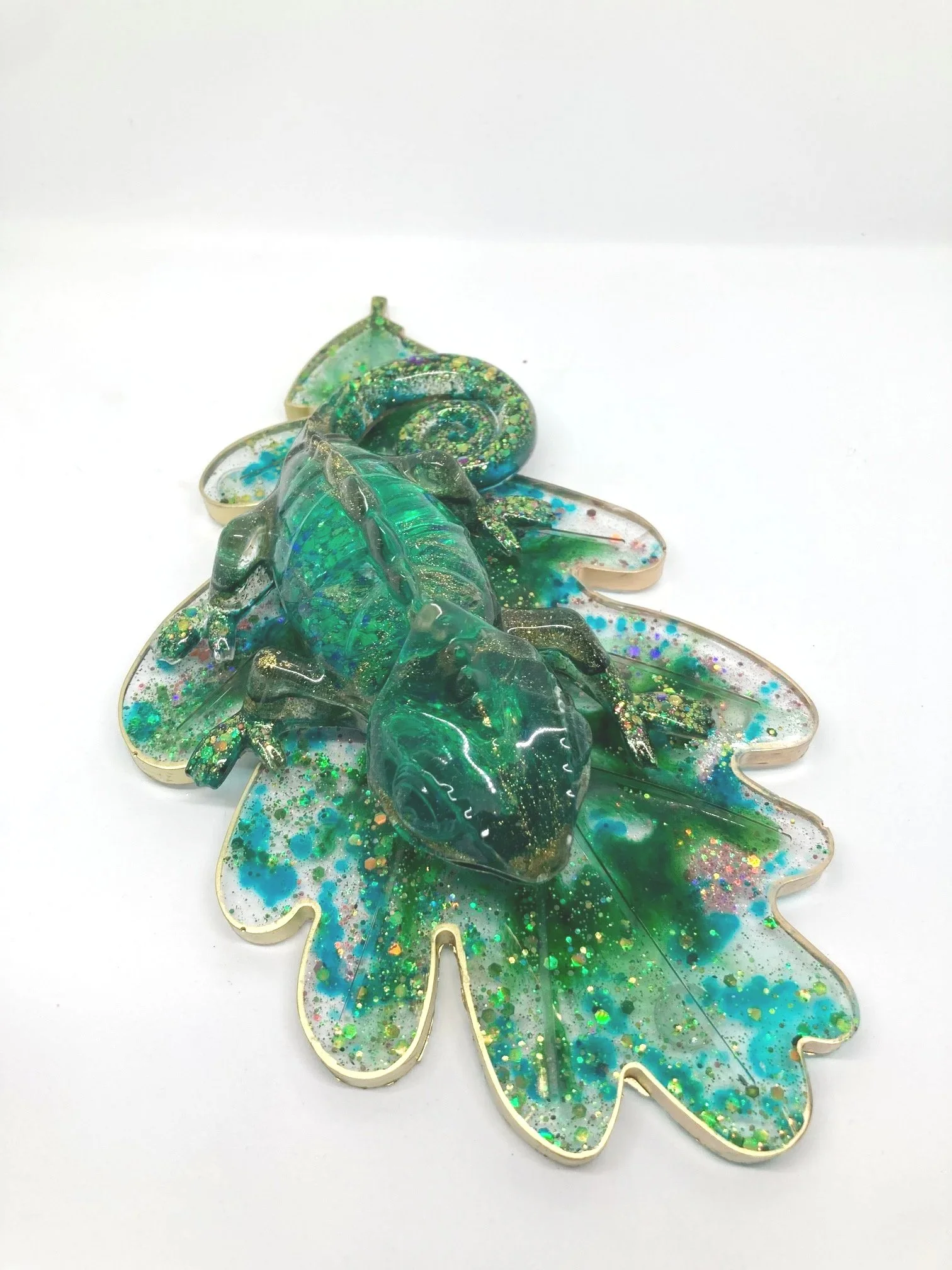 Resin+Figurine_Aquamarine+and+Gold+Chameleon+on+Leaf.jpg