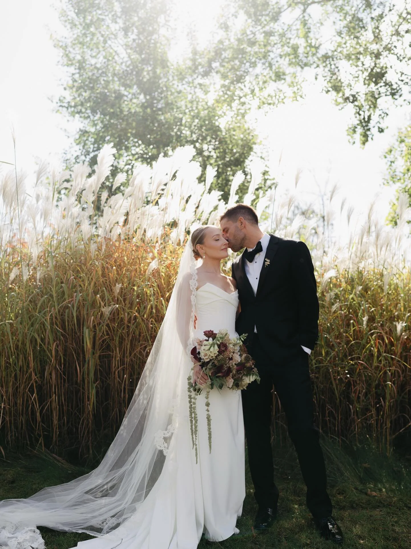 Some designs just stay with you. The photos from M&amp;B&rsquo;s day are just too good not to keep sharing! 

@shanstclair