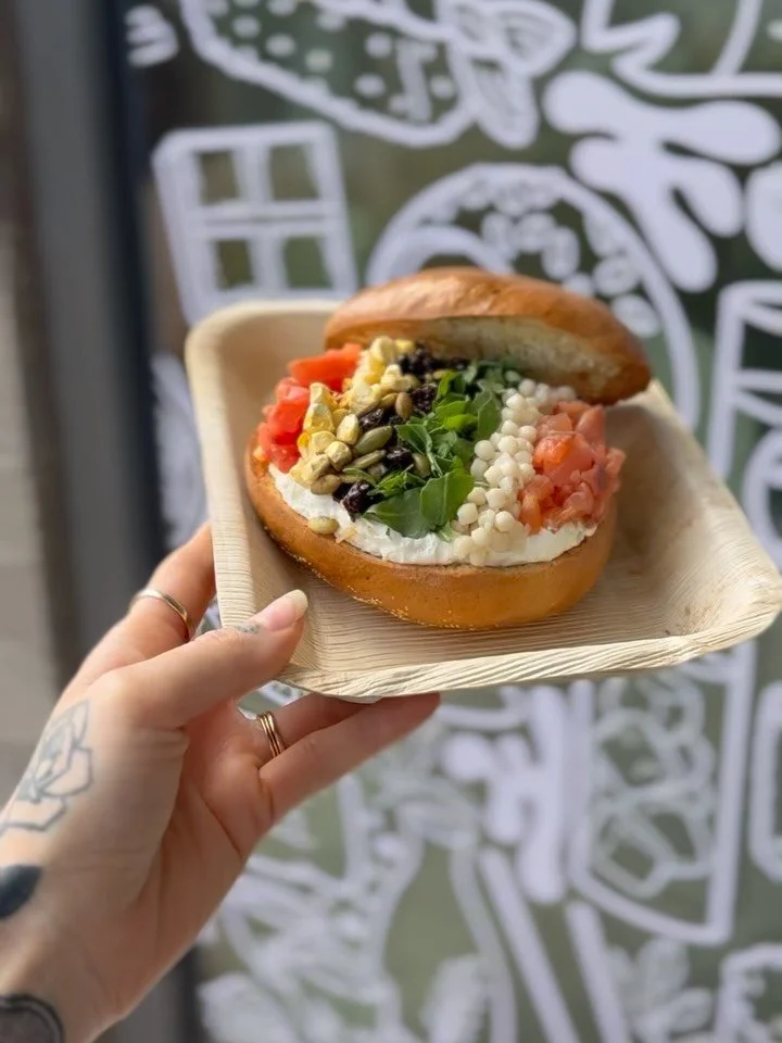 You asked for the original chopped salad at minnow&hellip;. But you never clarified HOW you wanted the original chopped salad at Minnow😛 

So Chef Bernie made you a chopped salad @bagelero bagel at Minnow just for you 🥰🥯

P.S. UNFORTUNATELY, THIS 