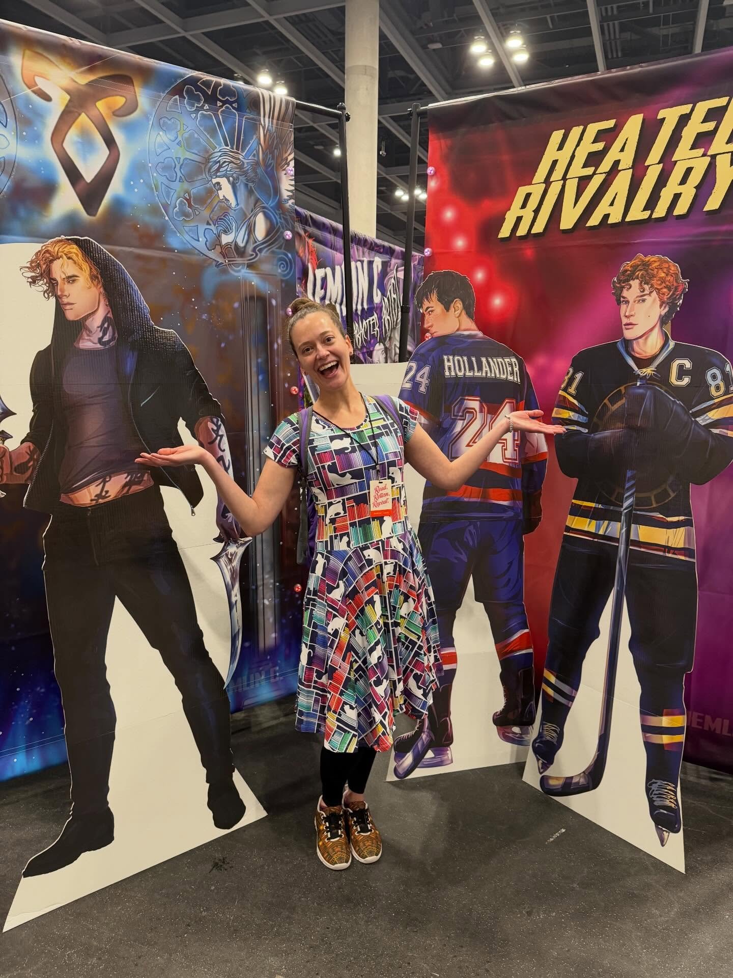 Bookcon 2026!! I had a blast seeing so many publishing &amp; author friends (and despite all the time I spent crashing the @simonteen booth, I failed to get pics there, oops, still love you)!