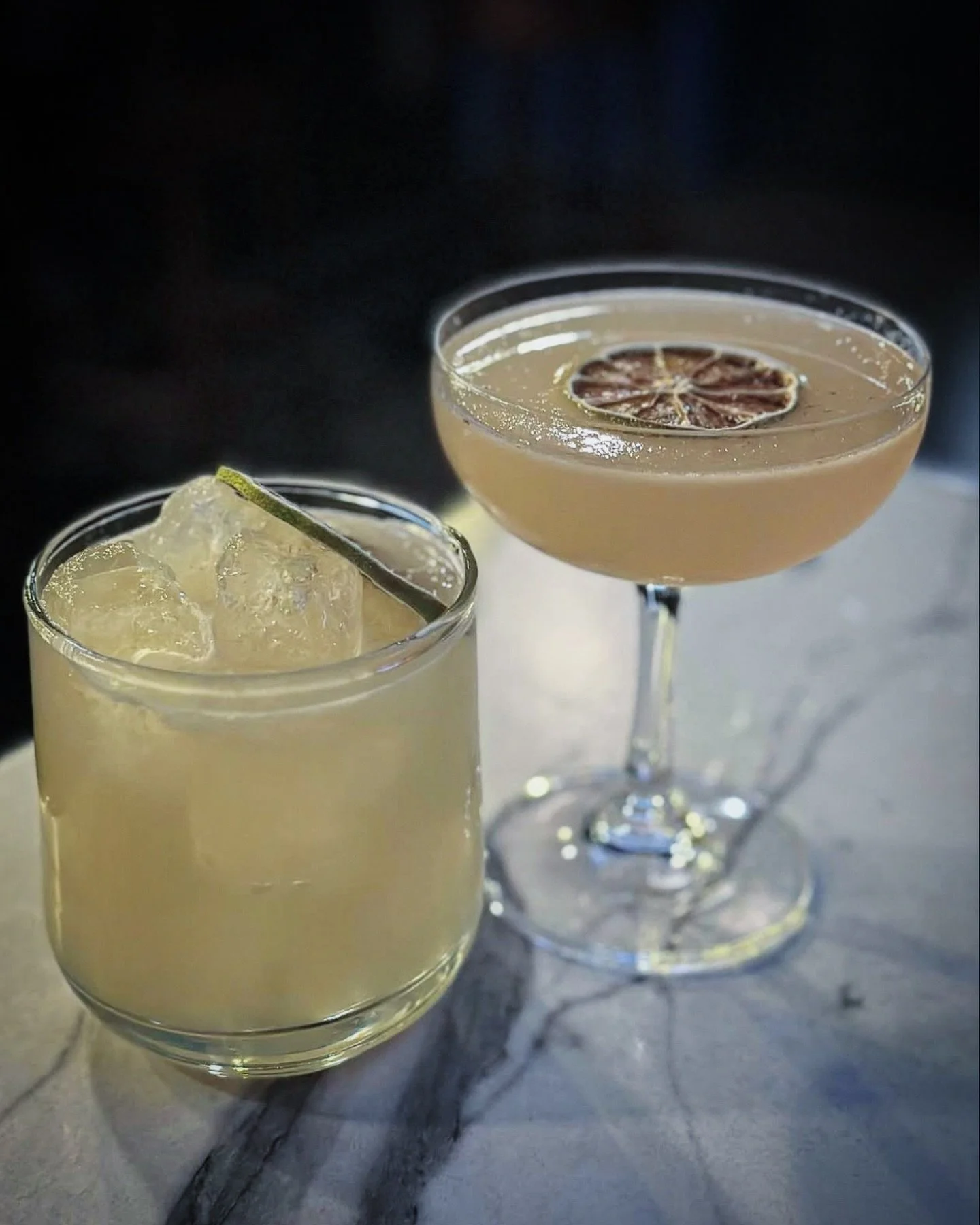 🍸
are you in GOOD SPIRITS?
📸: @mauifoodwanderer 

Mon-Thu 4-9pm Fri-Sun 4-10pm
House Happy Hour 4-6pm
Sunday Brunch 9am
Shop @publichouseprovisions