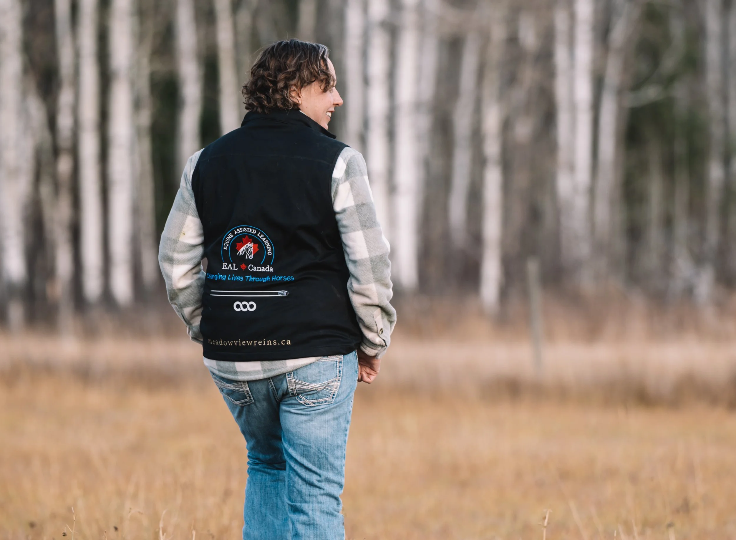 Youth group developing teamwork and leadership skills through hands-on horse activities in the Cariboo.