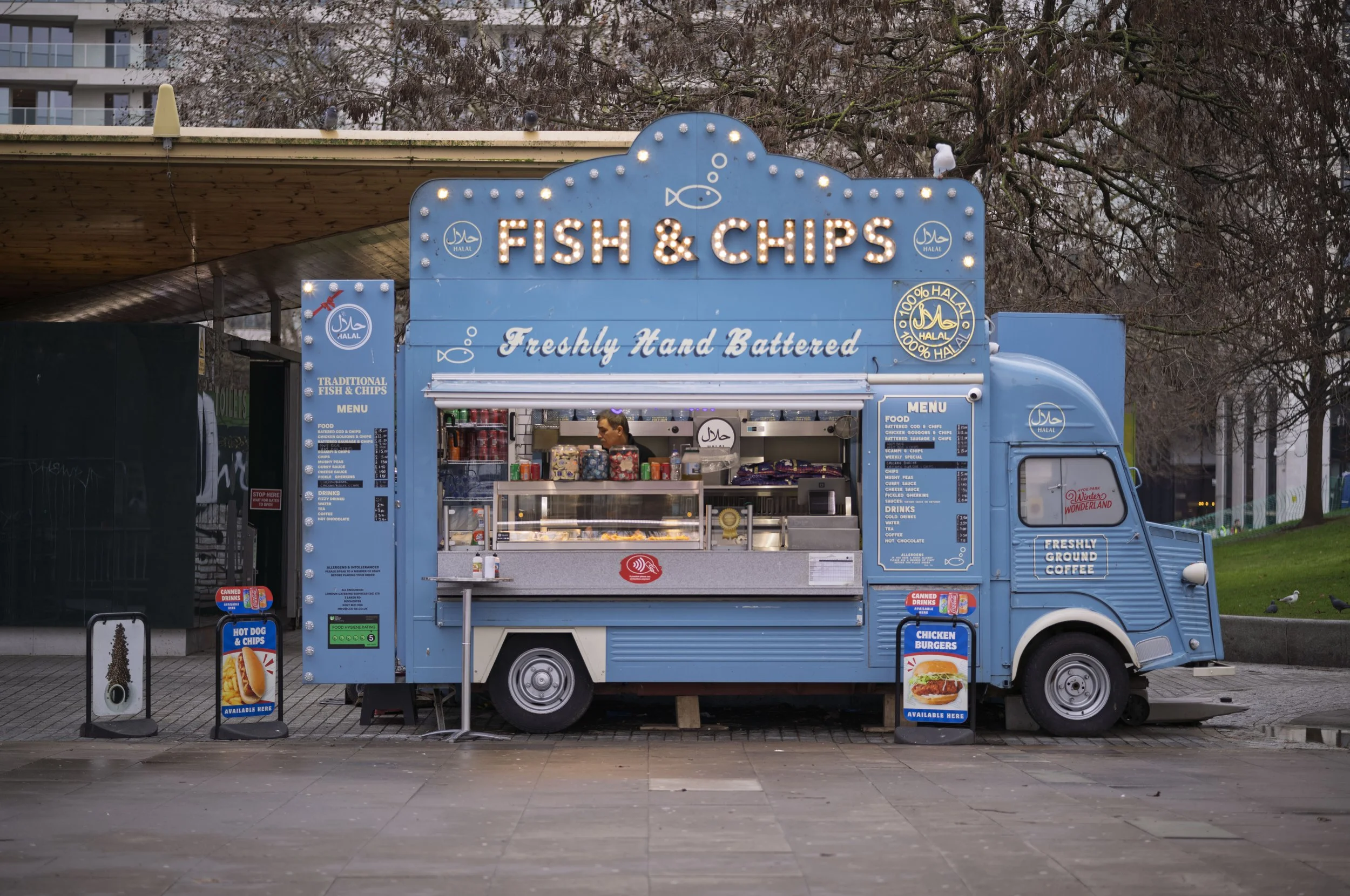 Fish and Chips truck near the Thames