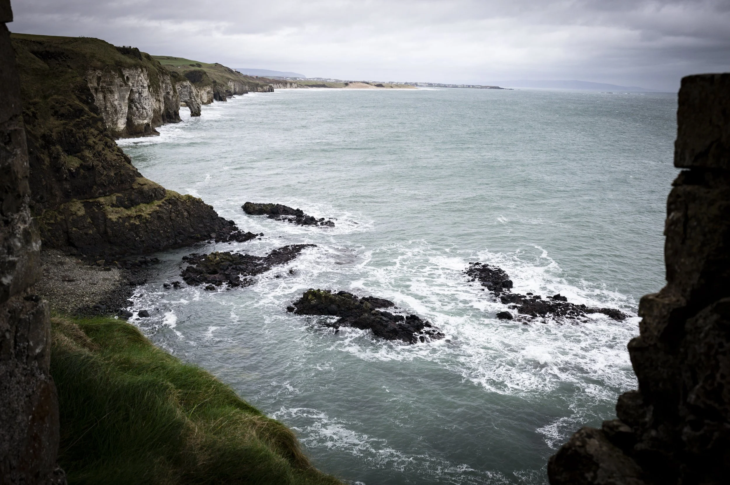 Stormy coast of Castle Dunluce